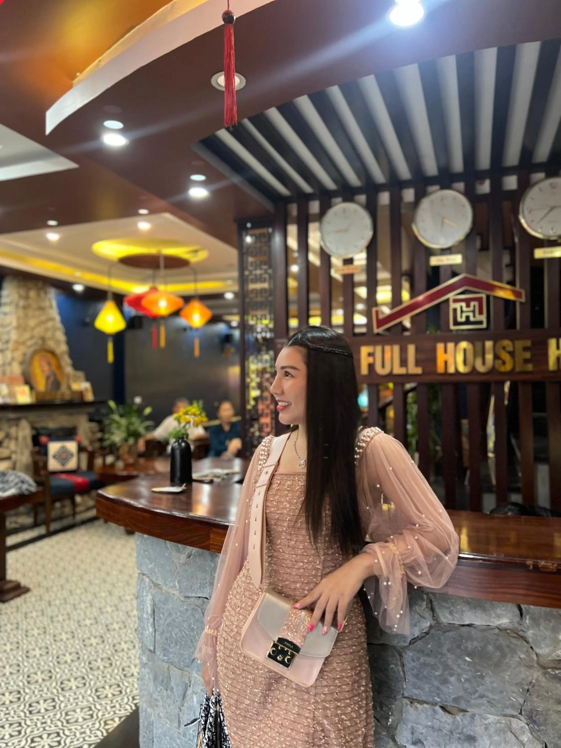 Property building in SAPA FULL HOUSE HOTEL