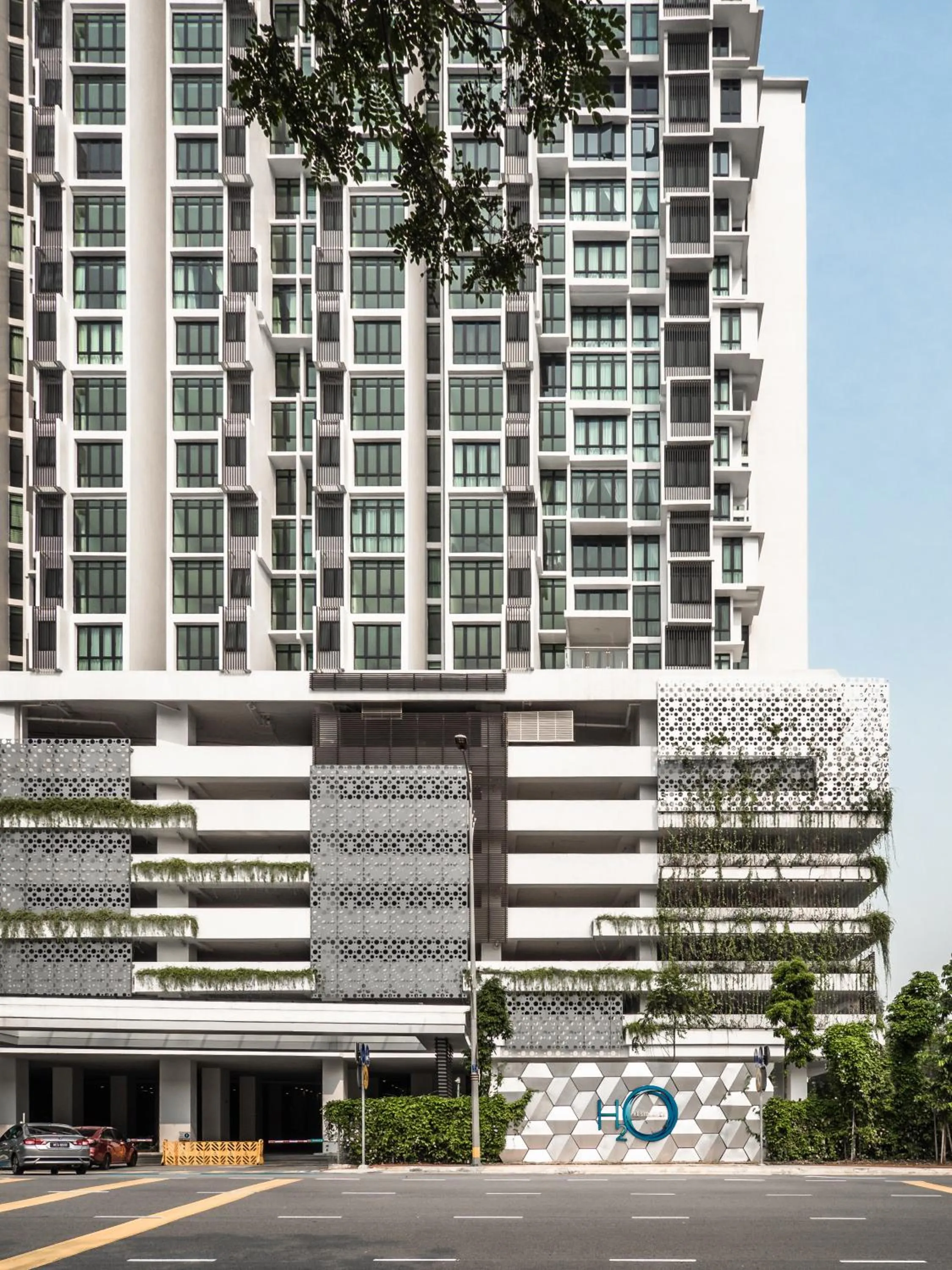 Property building in H20 Residence Ara Damansara by Airhost