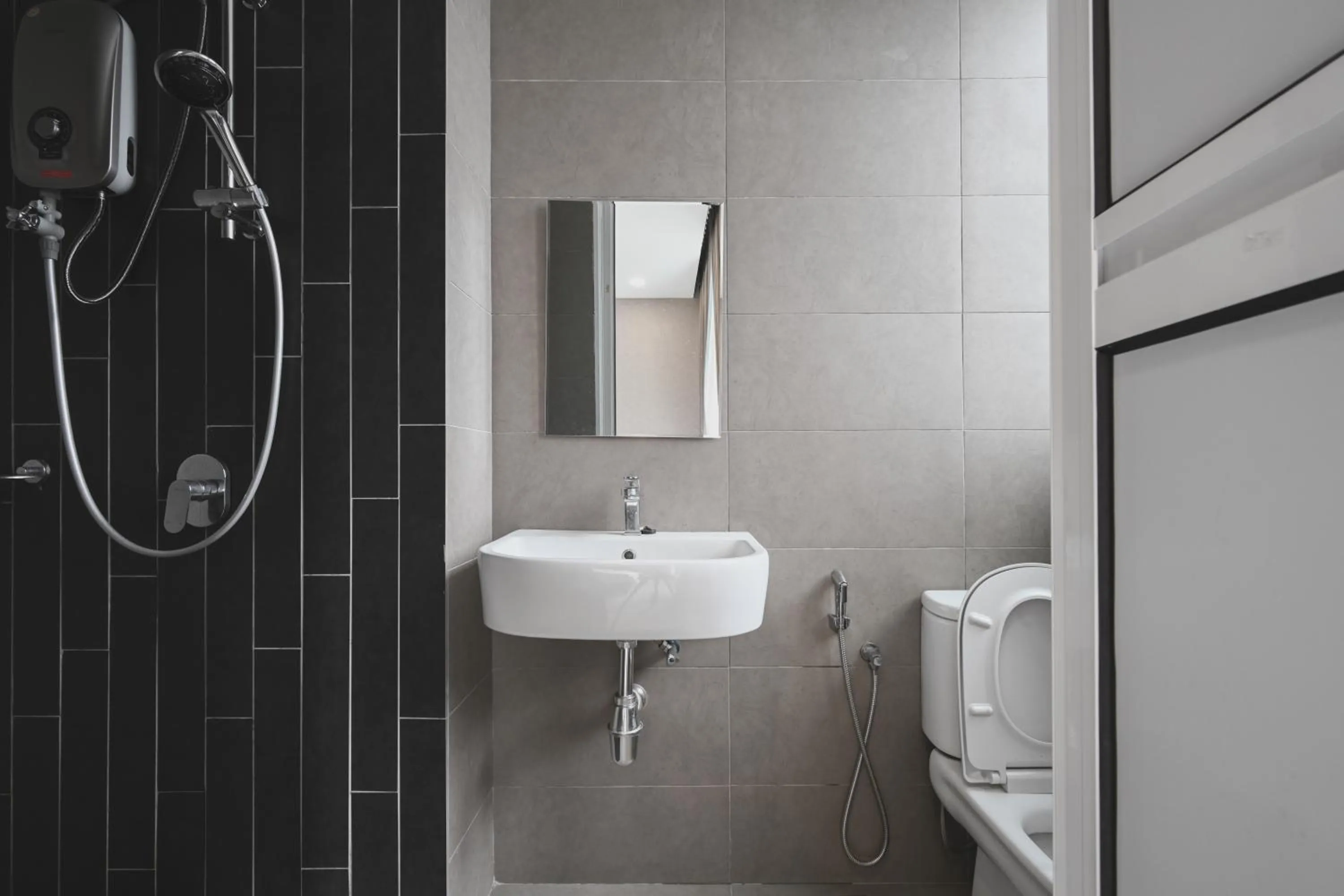 H20 Residence Ara Damansara by Airhost