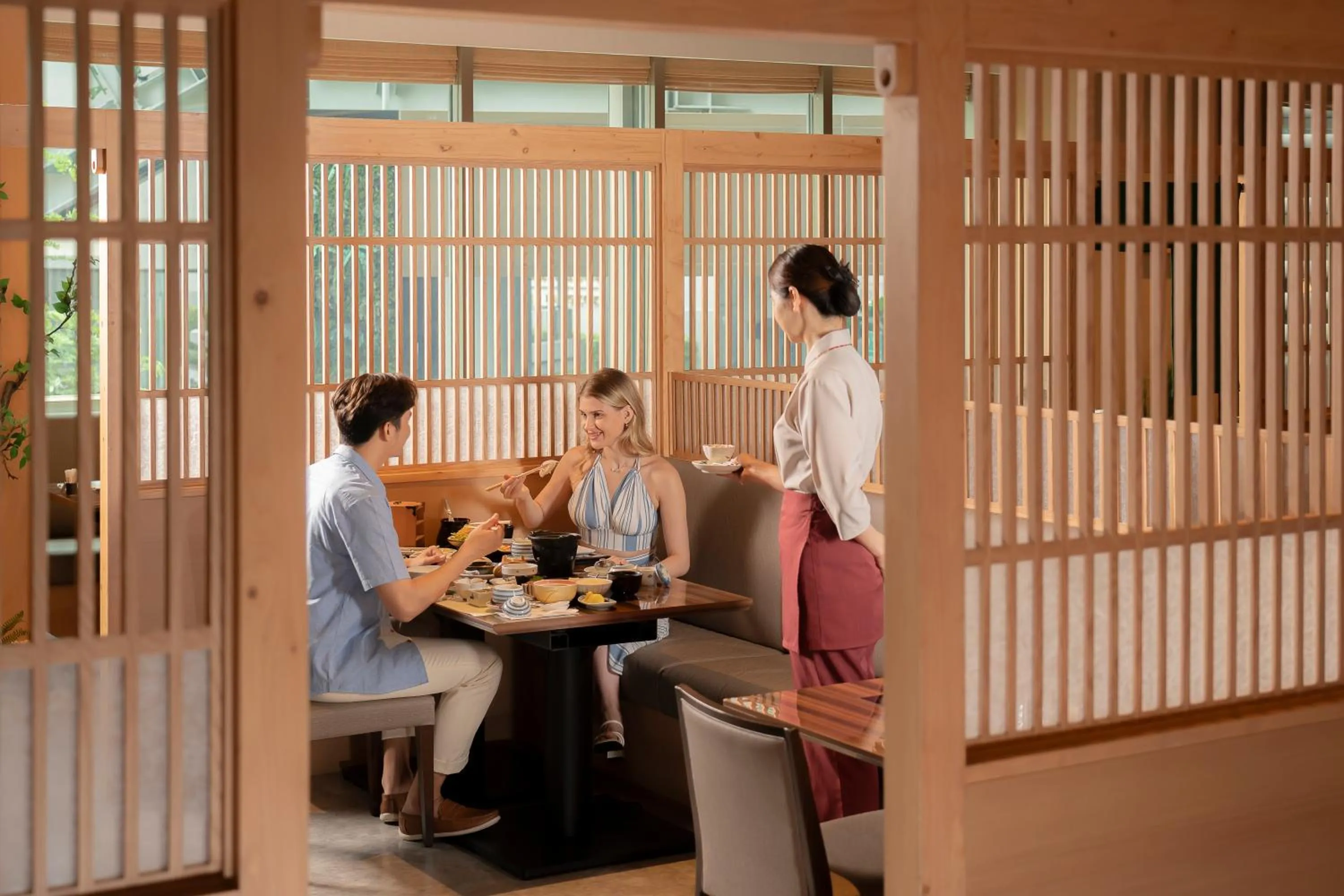 Restaurant/places to eat in Solaria Nishitetsu Hotel Bangkok