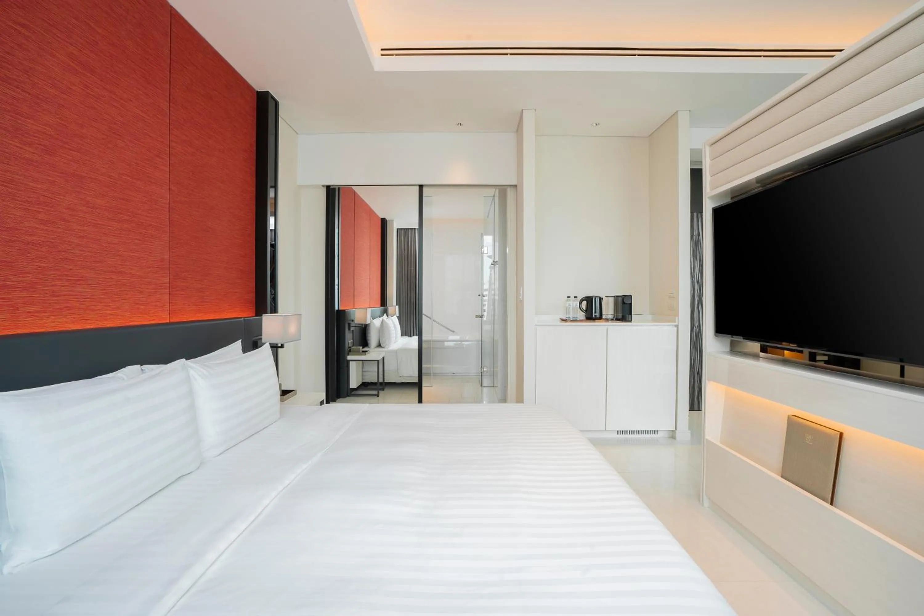 Bedroom, Bed in Solaria Nishitetsu Hotel Bangkok