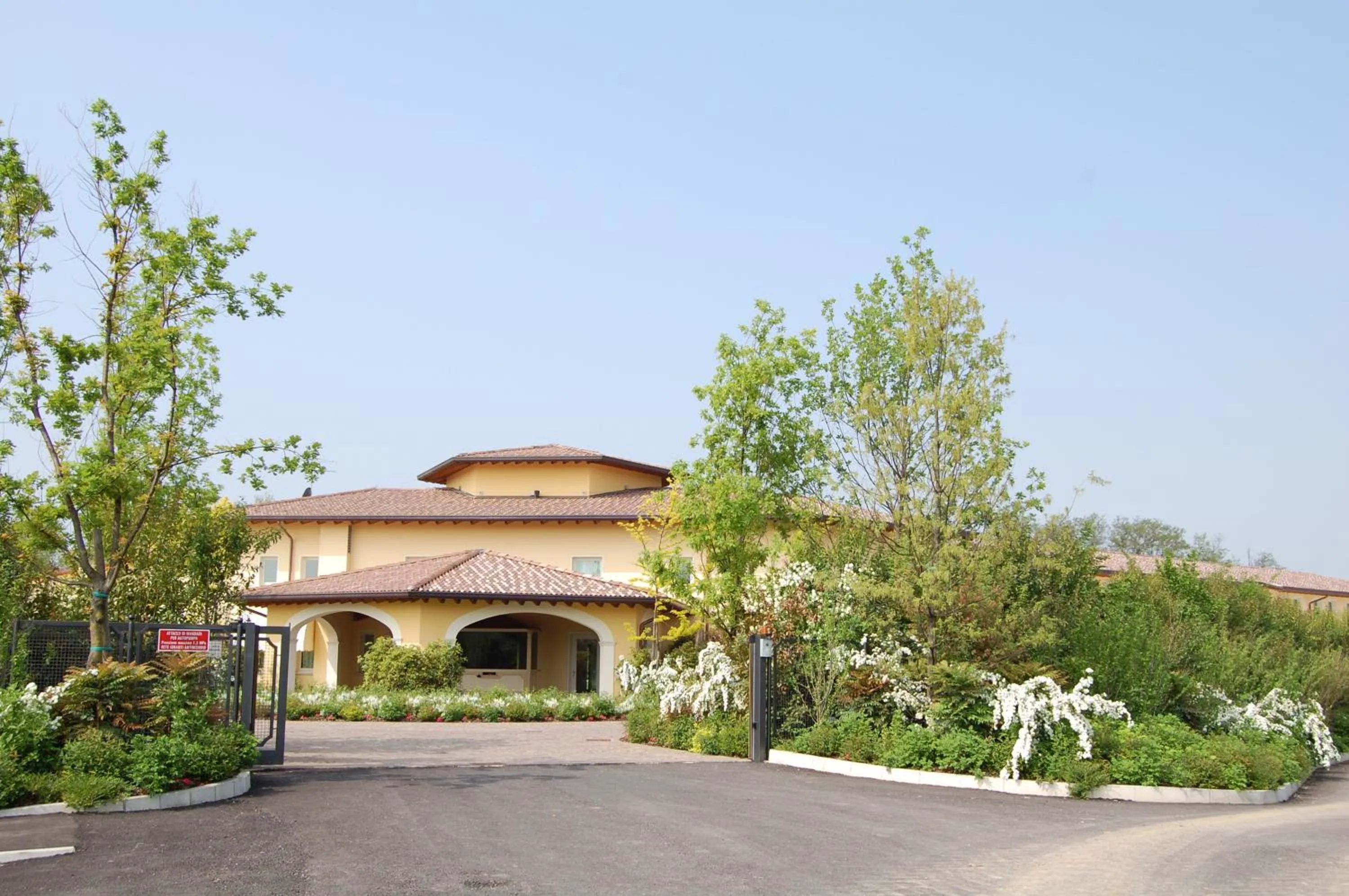 Facade/entrance in Hotel Motel Gold