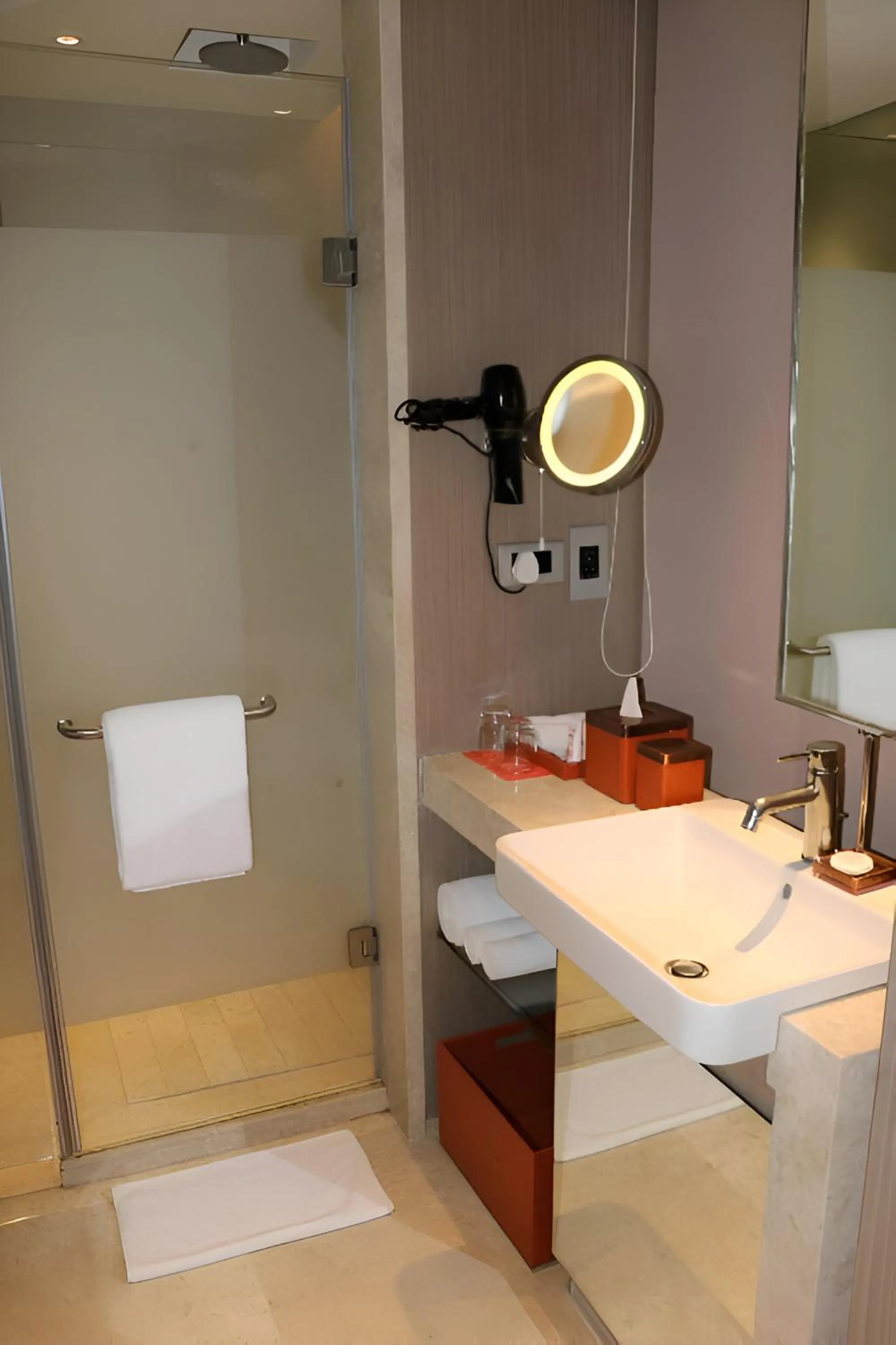 Bathroom in Welcomhotel by ITC Hotels, Raja Sansi, Amritsar