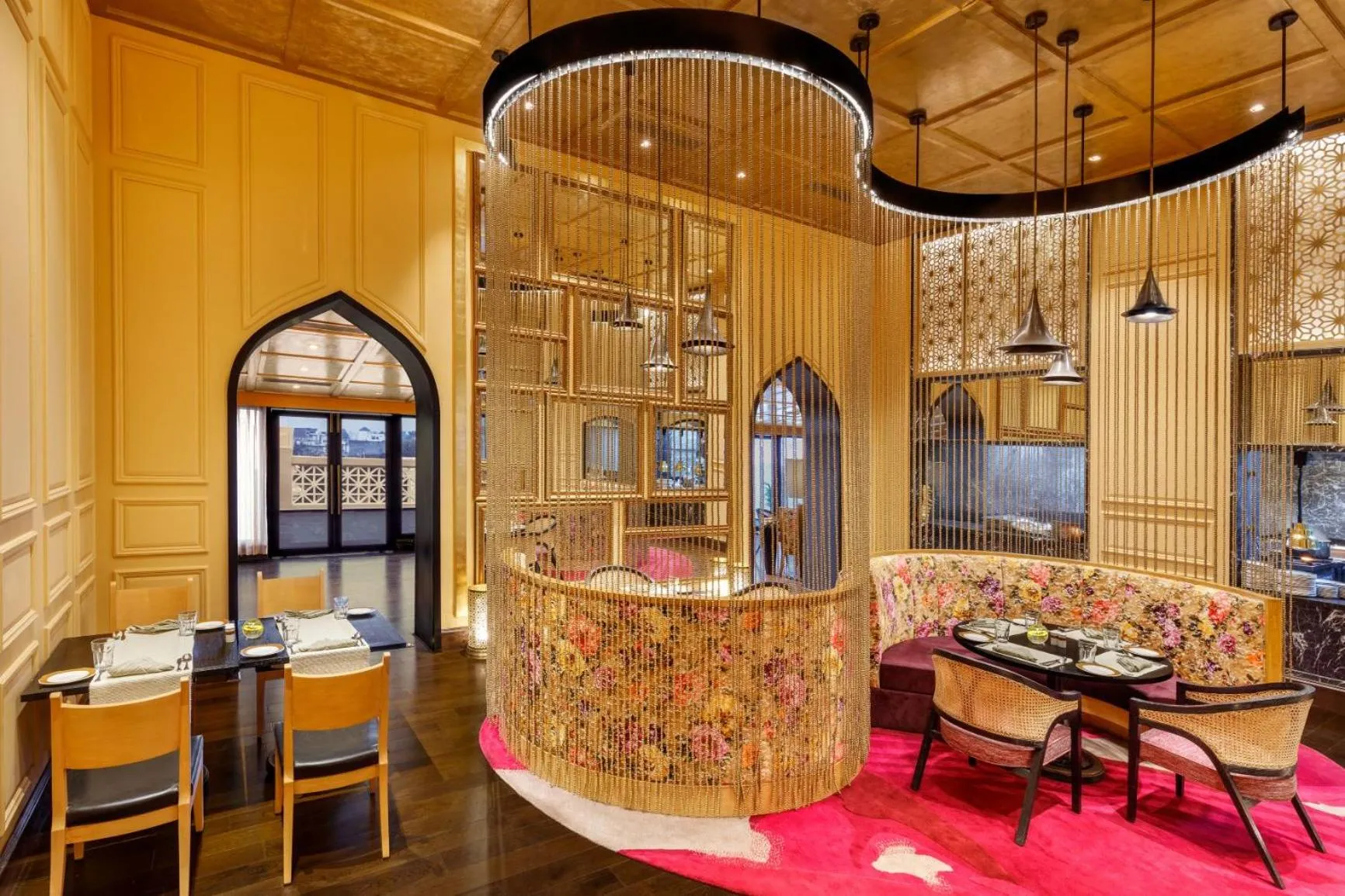 Restaurant/places to eat in Welcomhotel by ITC Hotels, Raja Sansi, Amritsar