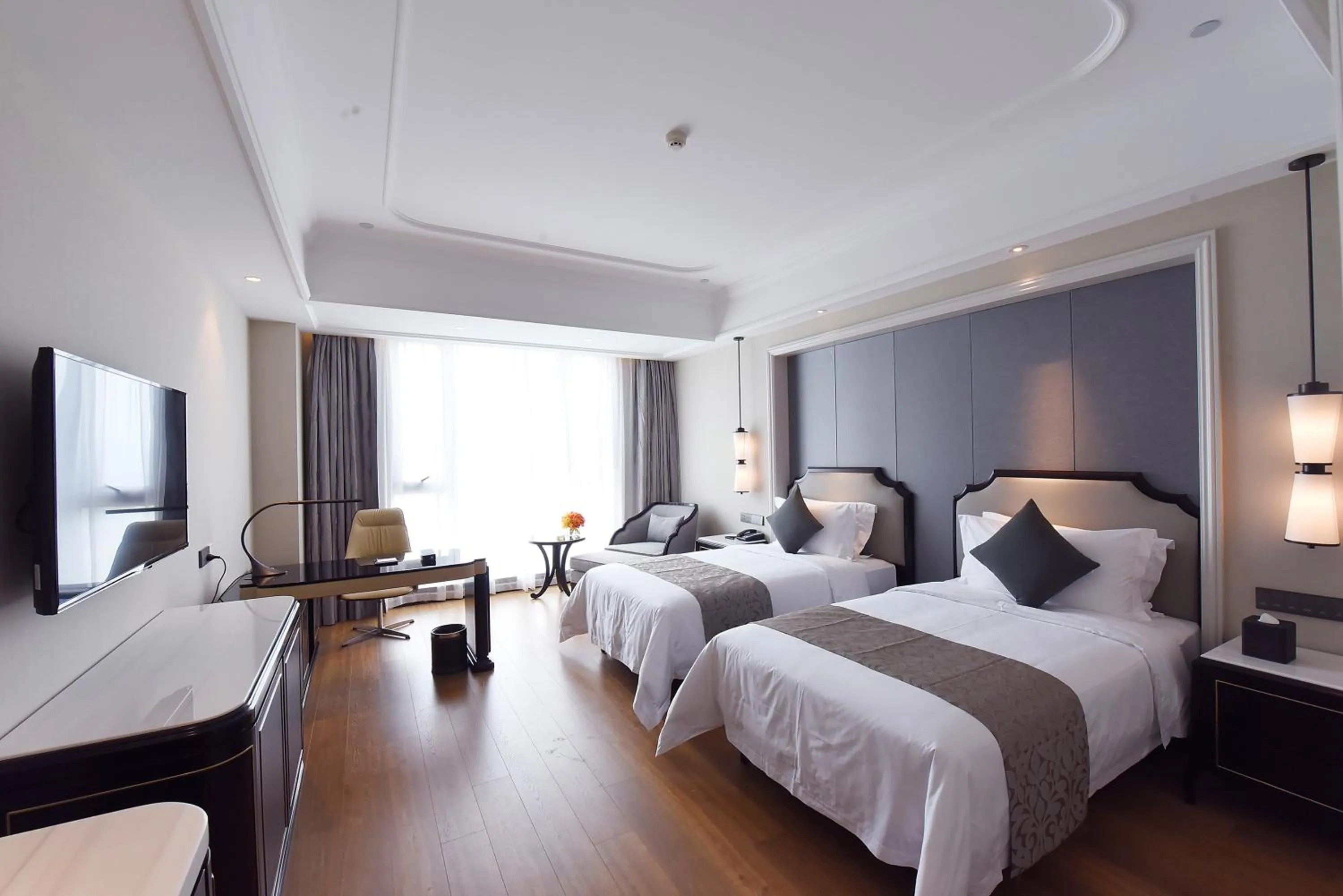 Bed in Ramada Plaza by Wyndham Wenzhou