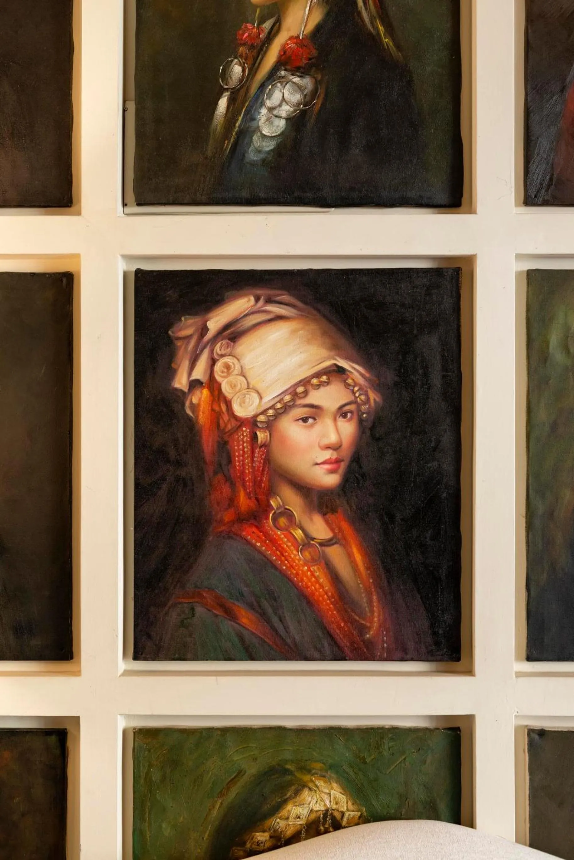 Decorative detail in Profumo Maison Colosseo