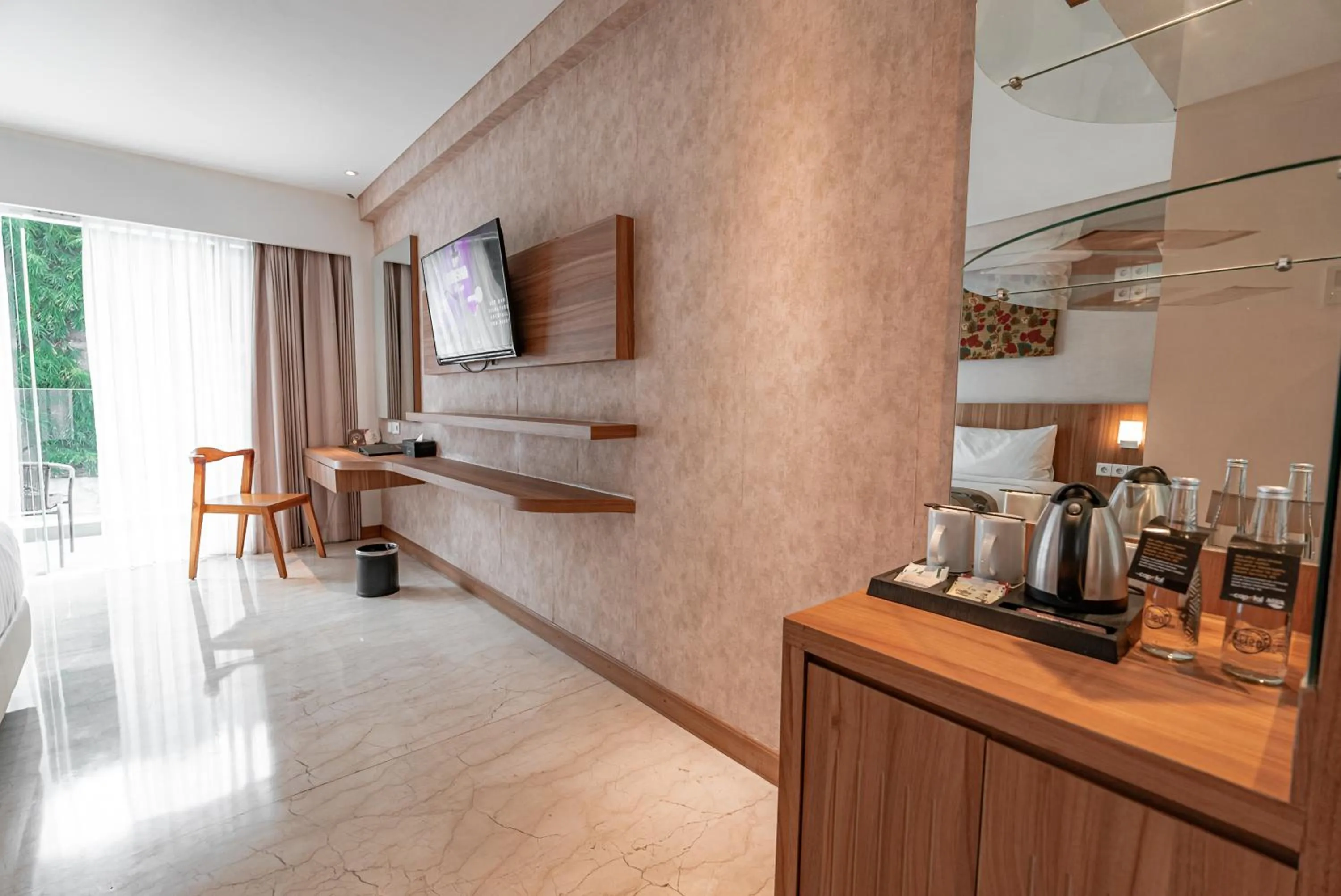 Coffee/tea facilities in The Capital Hotel and Resort Seminyak