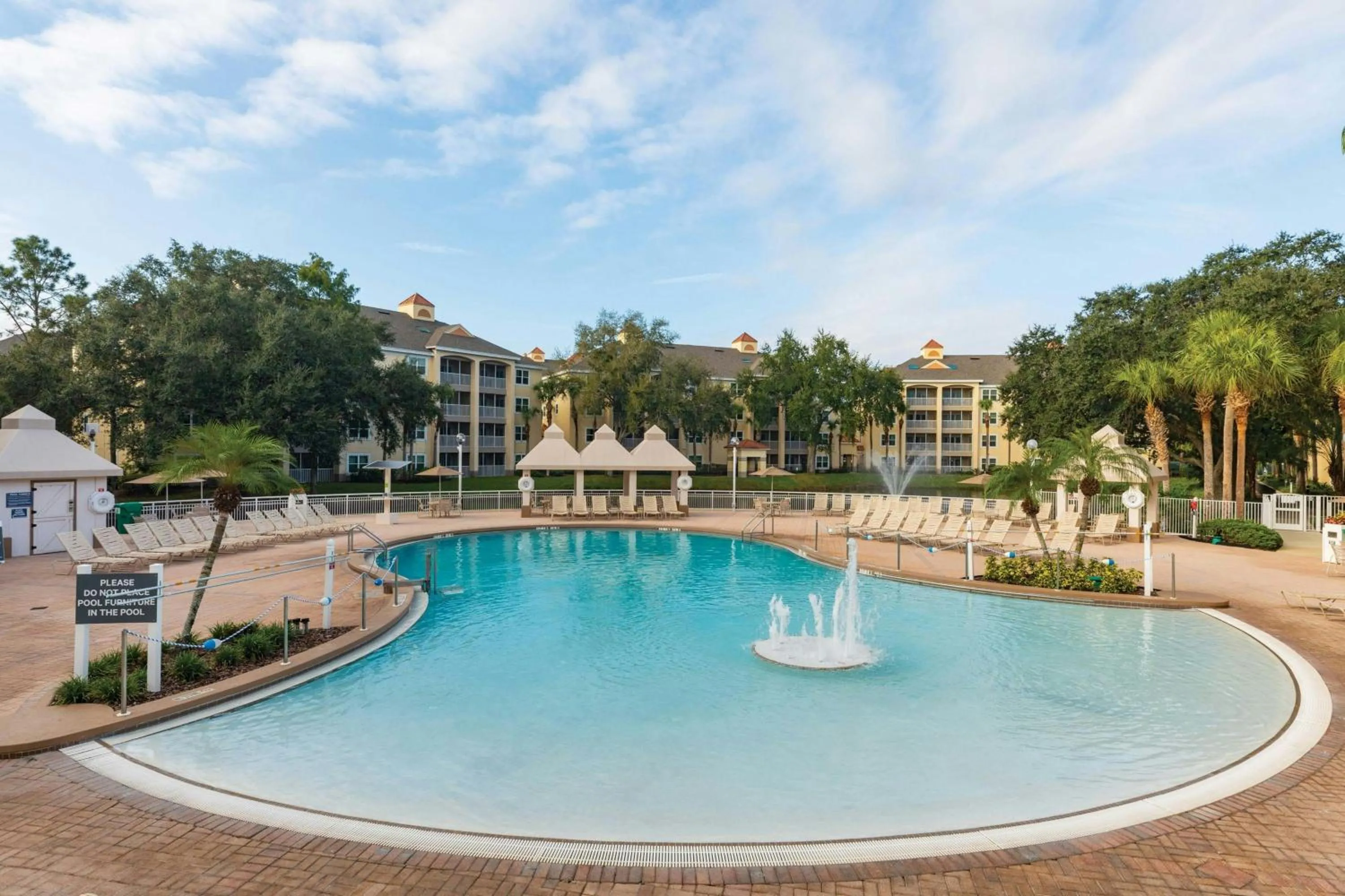 Swimming pool in Sheraton Vistana Resort Villas, Lake Buena Vista Orlando
