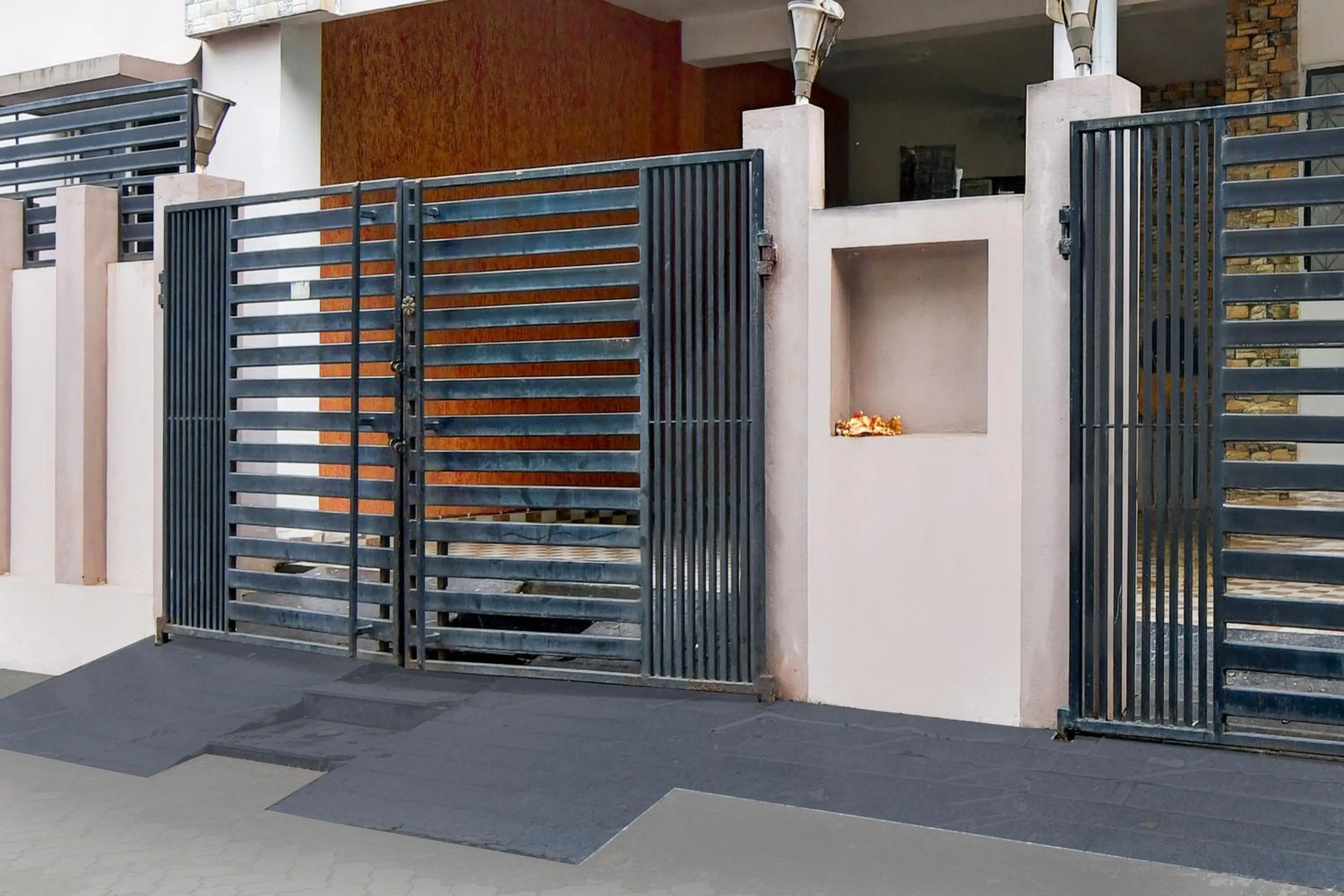 Facade/entrance in Hotel O Cosmopolis Bhubaneswar Formerly Luxury Stay