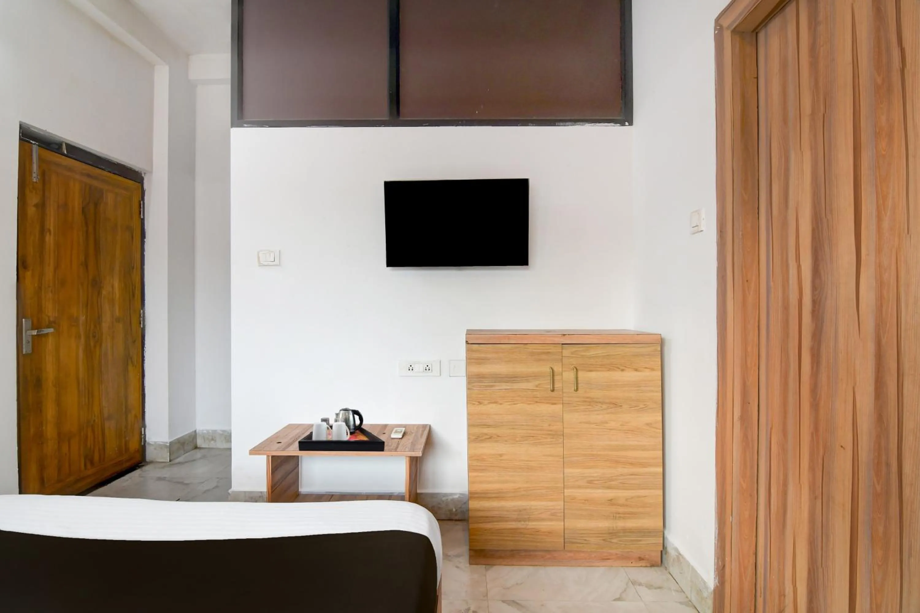 Bedroom, Bed in Super Hotel O Cosmopolis Bhubaneswar Formerly Luxury Stay