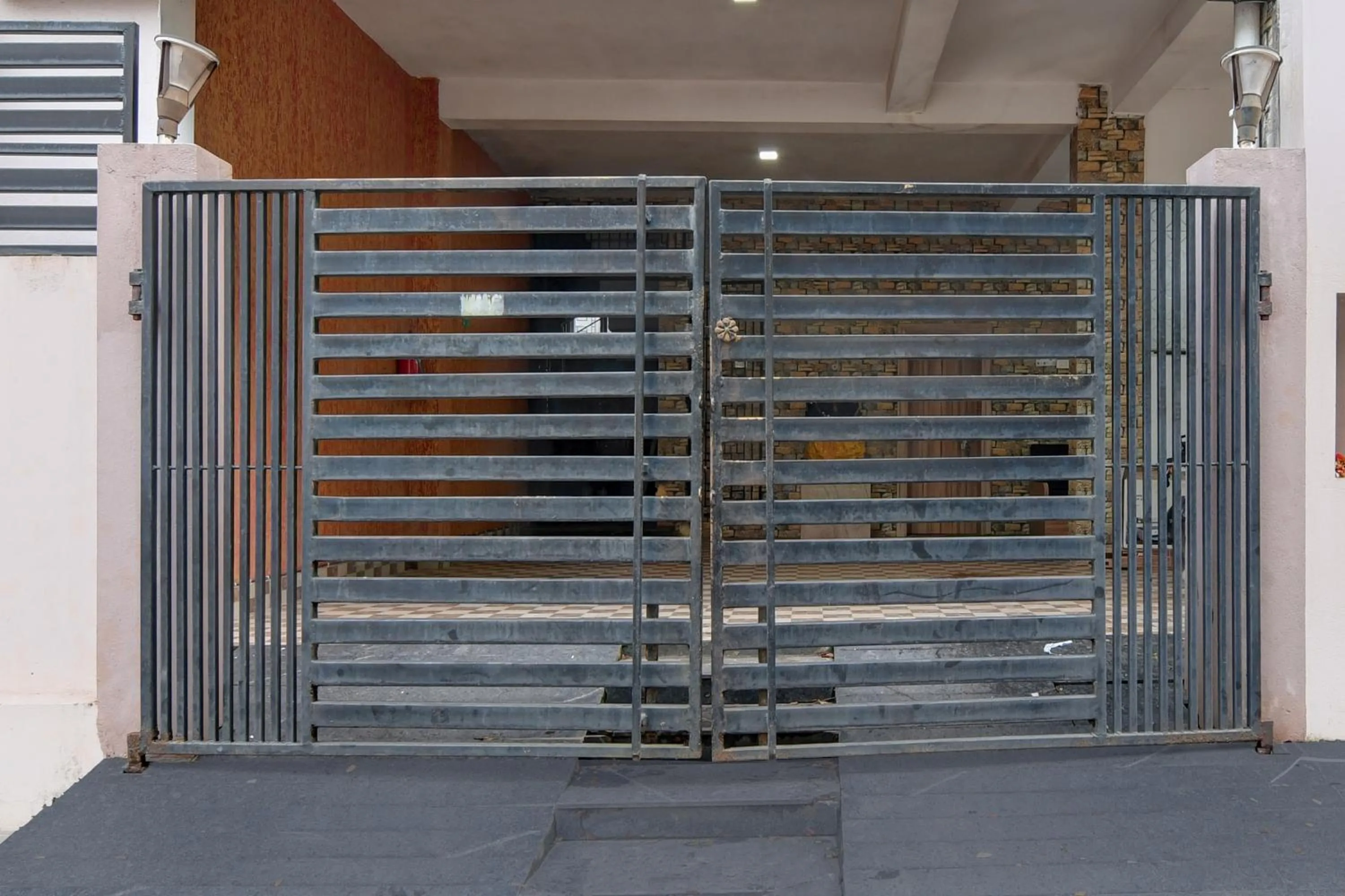 Facade/entrance in Hotel O Cosmopolis Bhubaneswar Formerly Luxury Stay