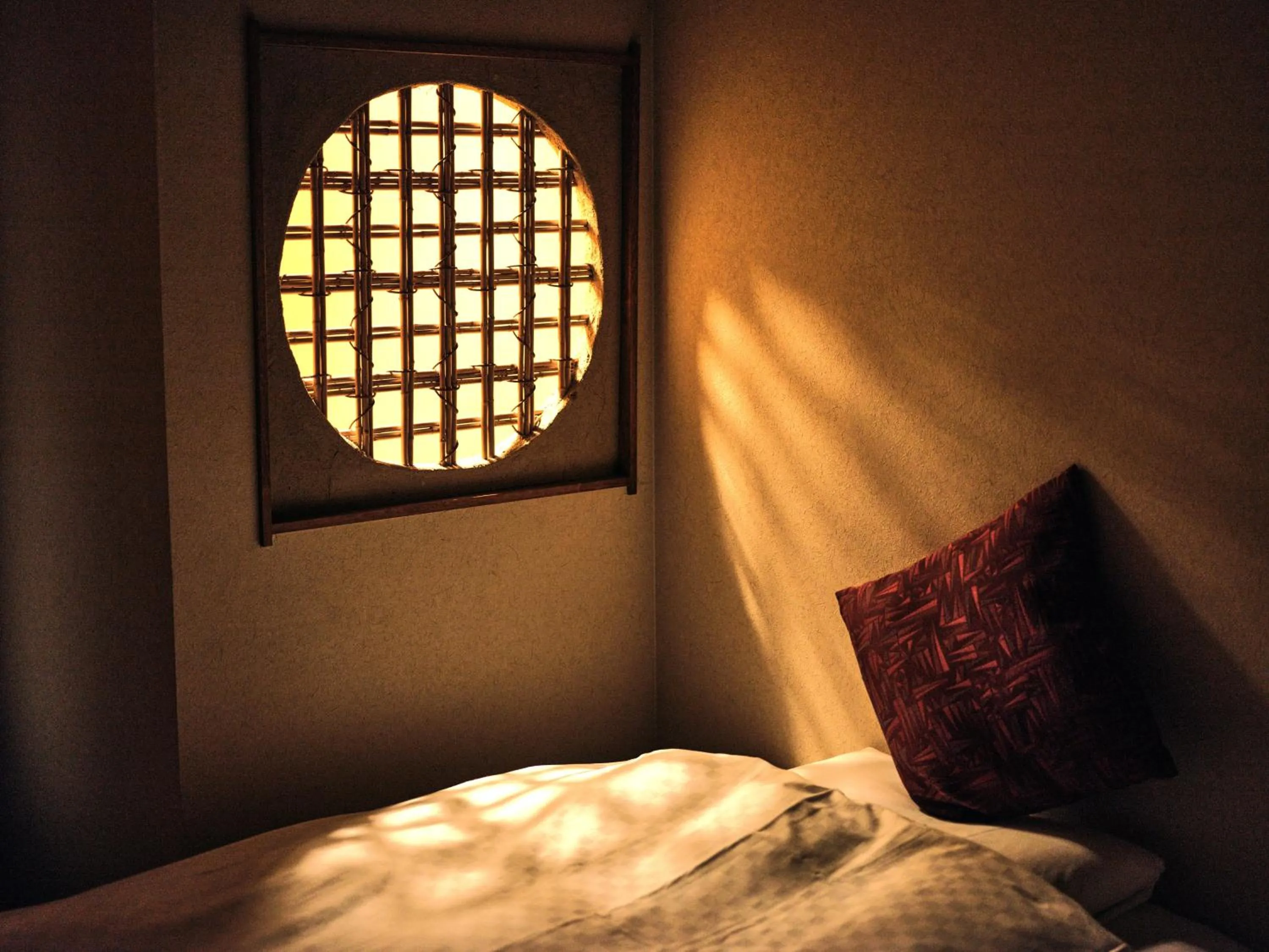 Bed in Tsumugi Horikawakichimonji