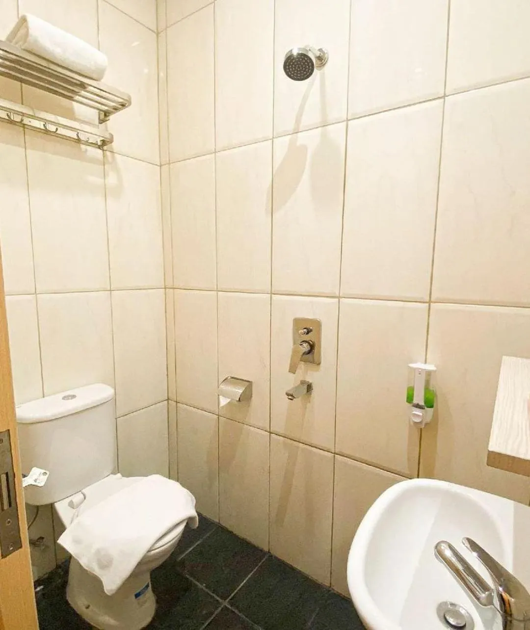 Front One Cabin Sunter