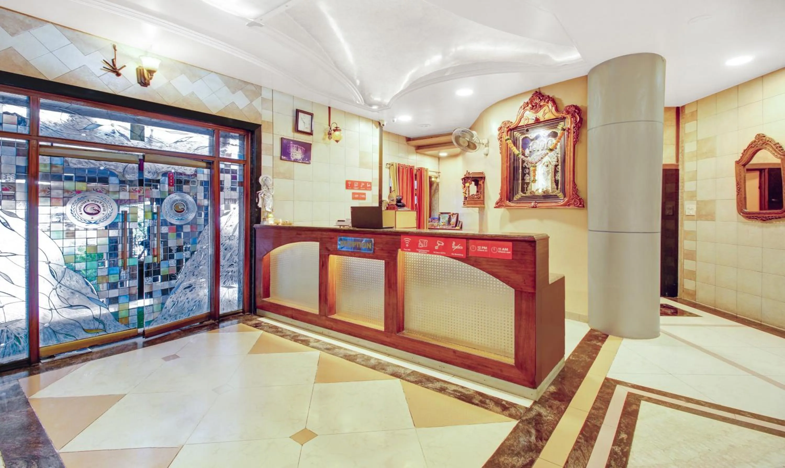 Lobby or reception in Treebo Eagle Executive