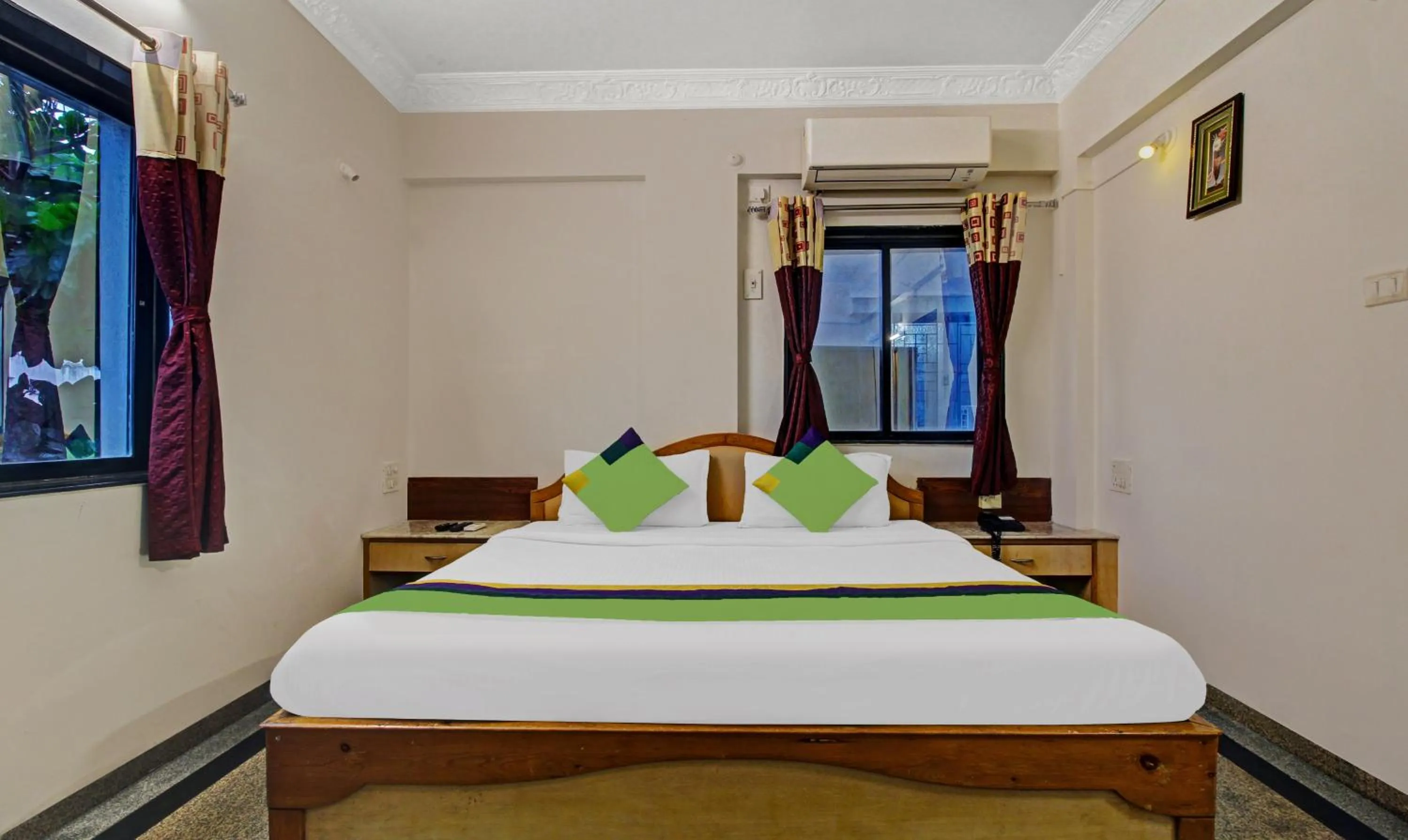 Bedroom, Bed in Treebo Eagle Executive