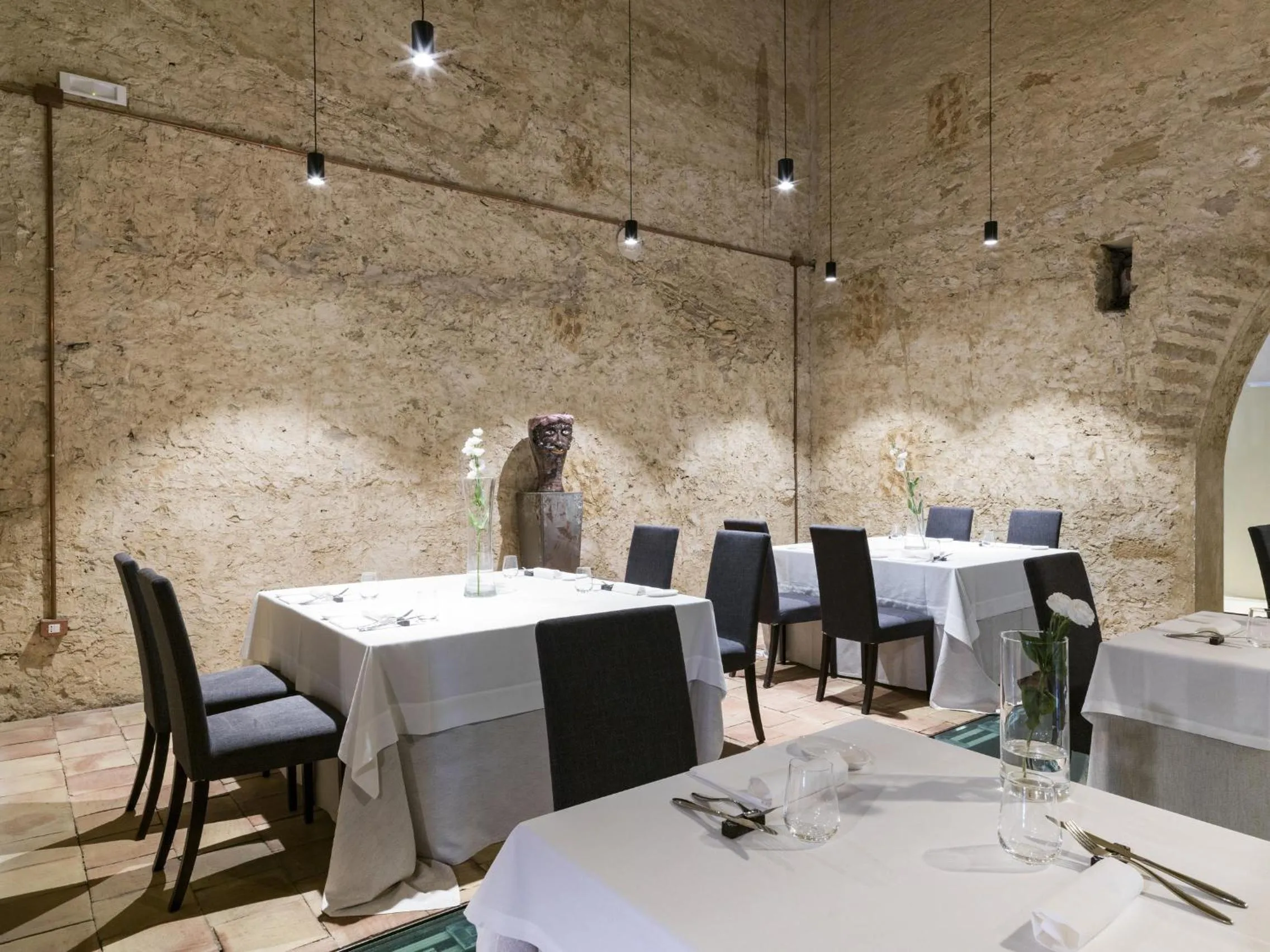 Restaurant/places to eat in Wine Relais Feudi Del Pisciotto