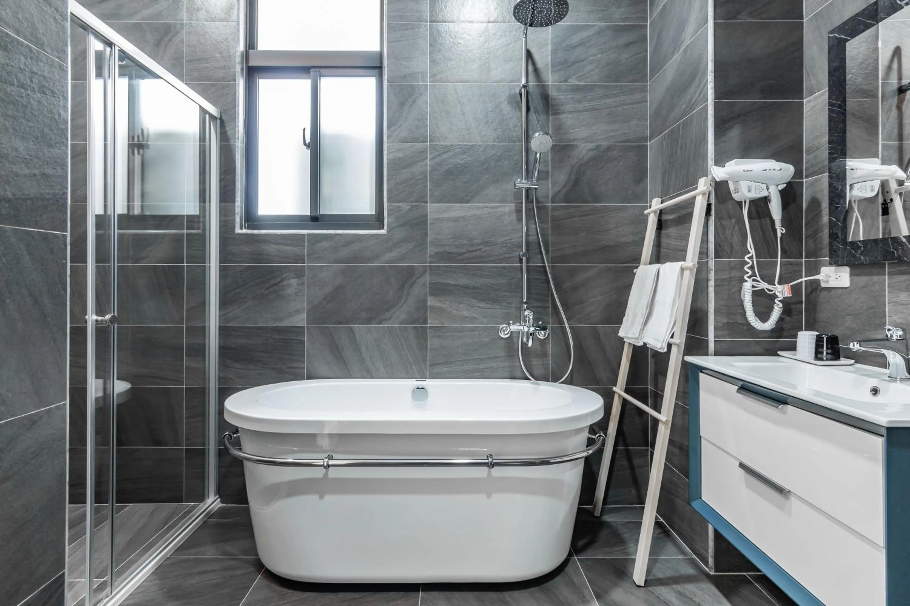 Toilet in Meets Anping