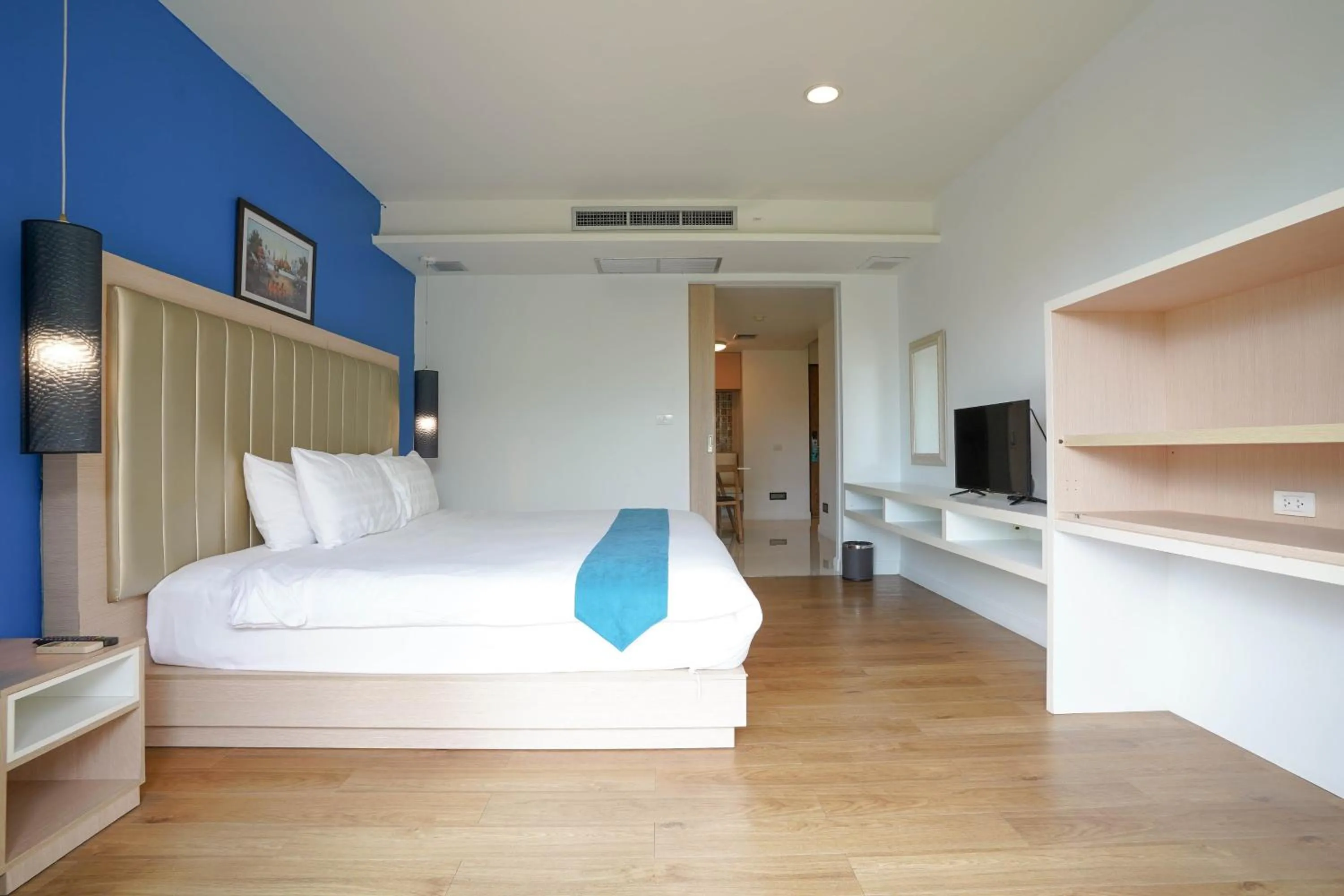 Bedroom, Bed in Hotel COCO Phuket Bangtao Beach