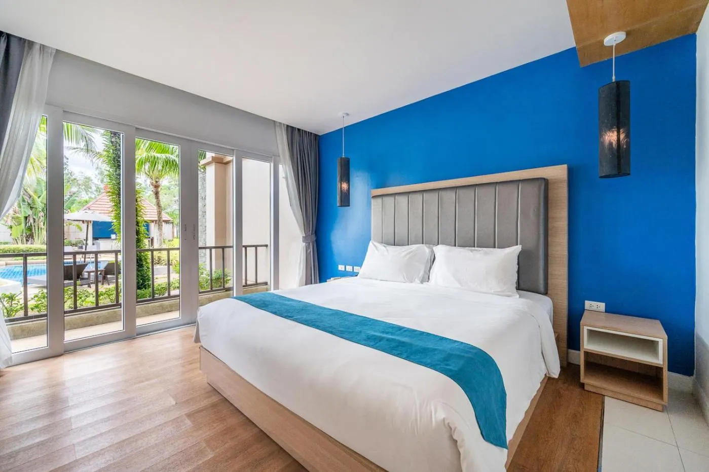 Bedroom, Bed in Hotel COCO Phuket Bangtao Beach