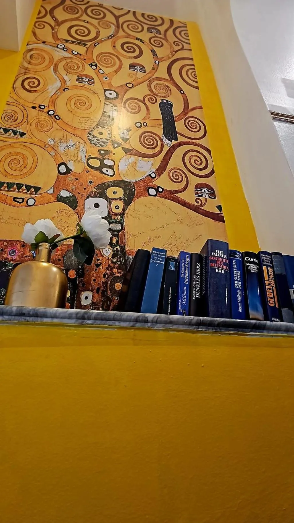 Lounge or bar in MALEPARTUS