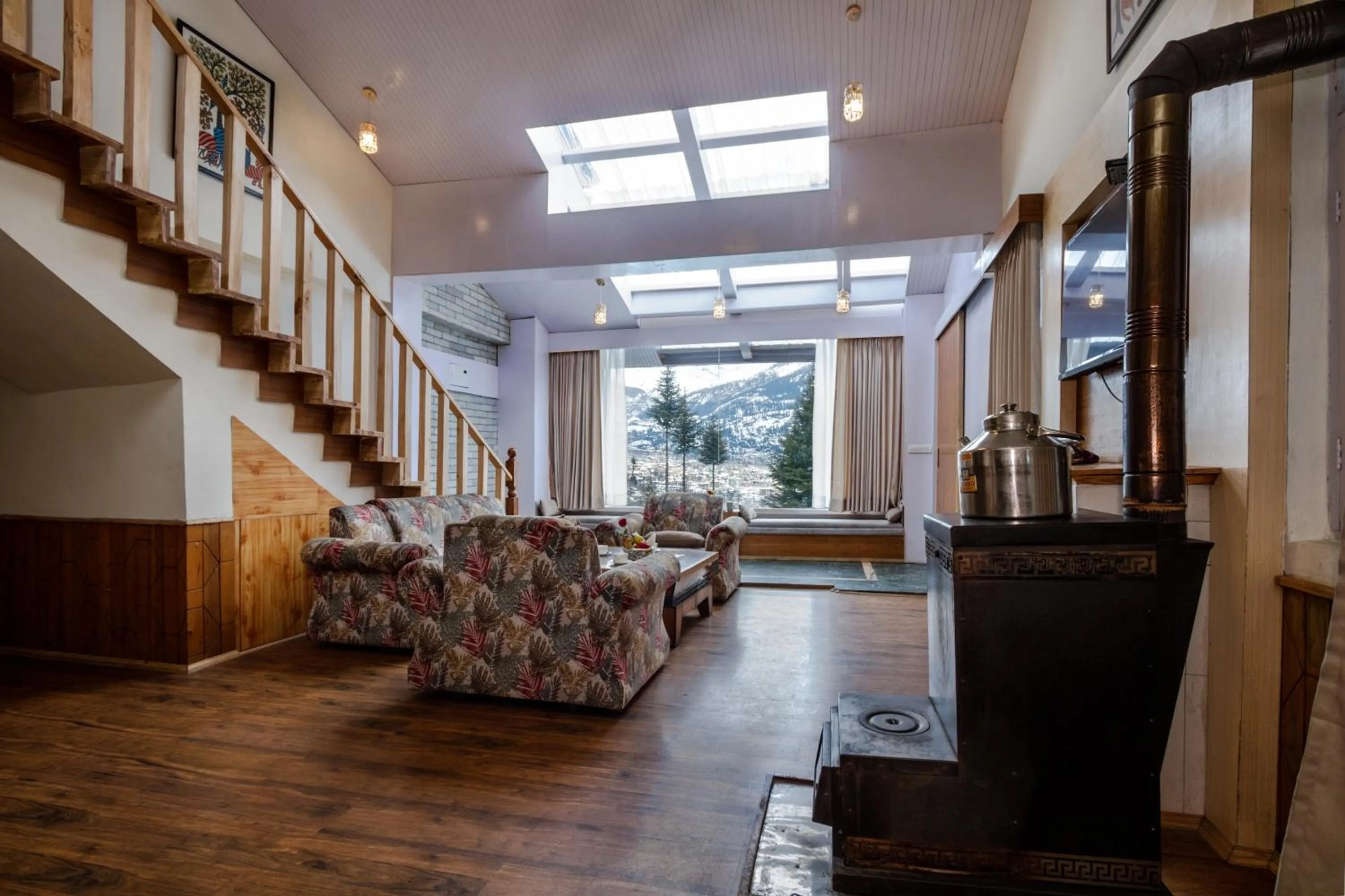 Property building in Baan by Snow City Farm