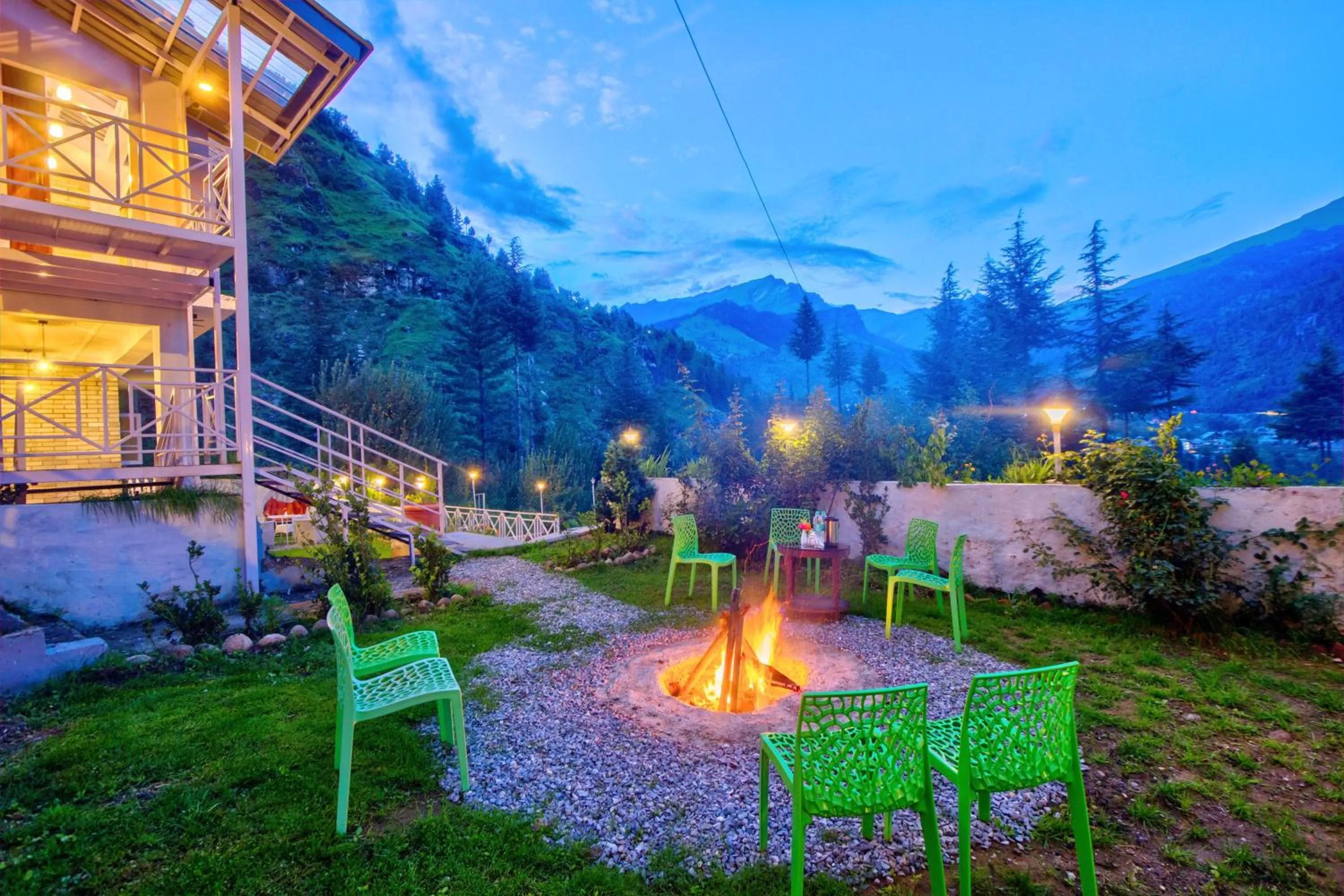 Garden in Baan by Snow City Farm