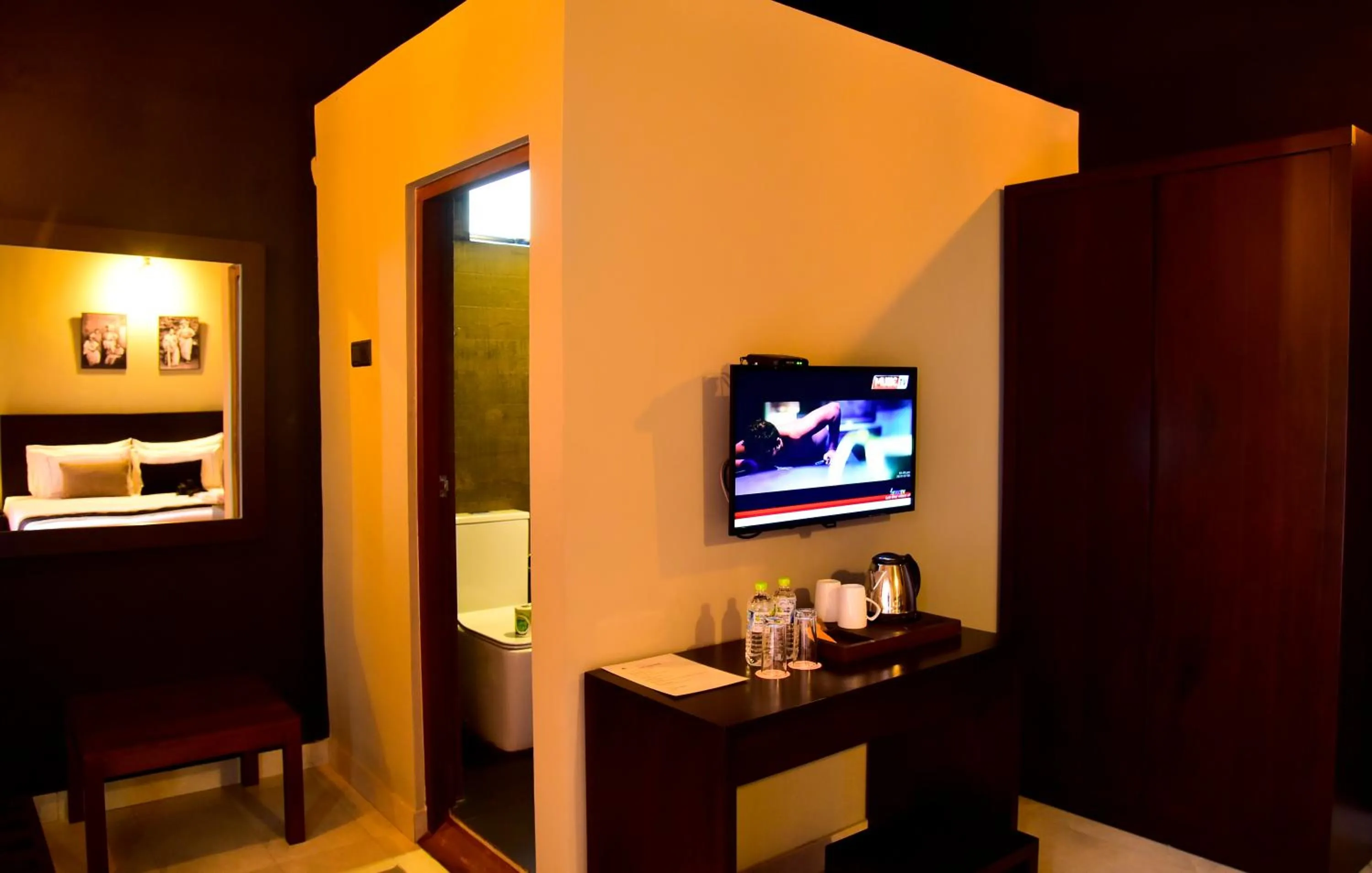 Communal lounge/ TV room in Pine Hill Residence