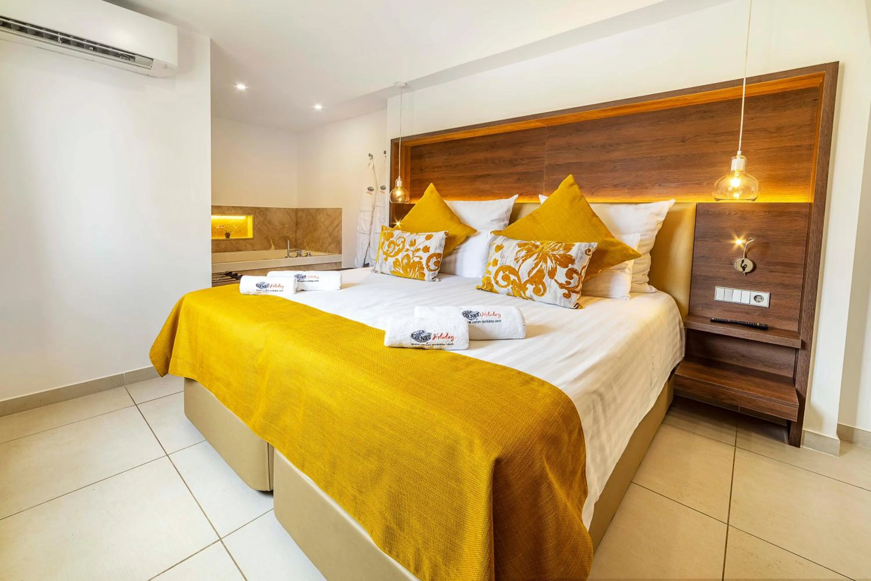 Bed in Hotel Paradise Residencial