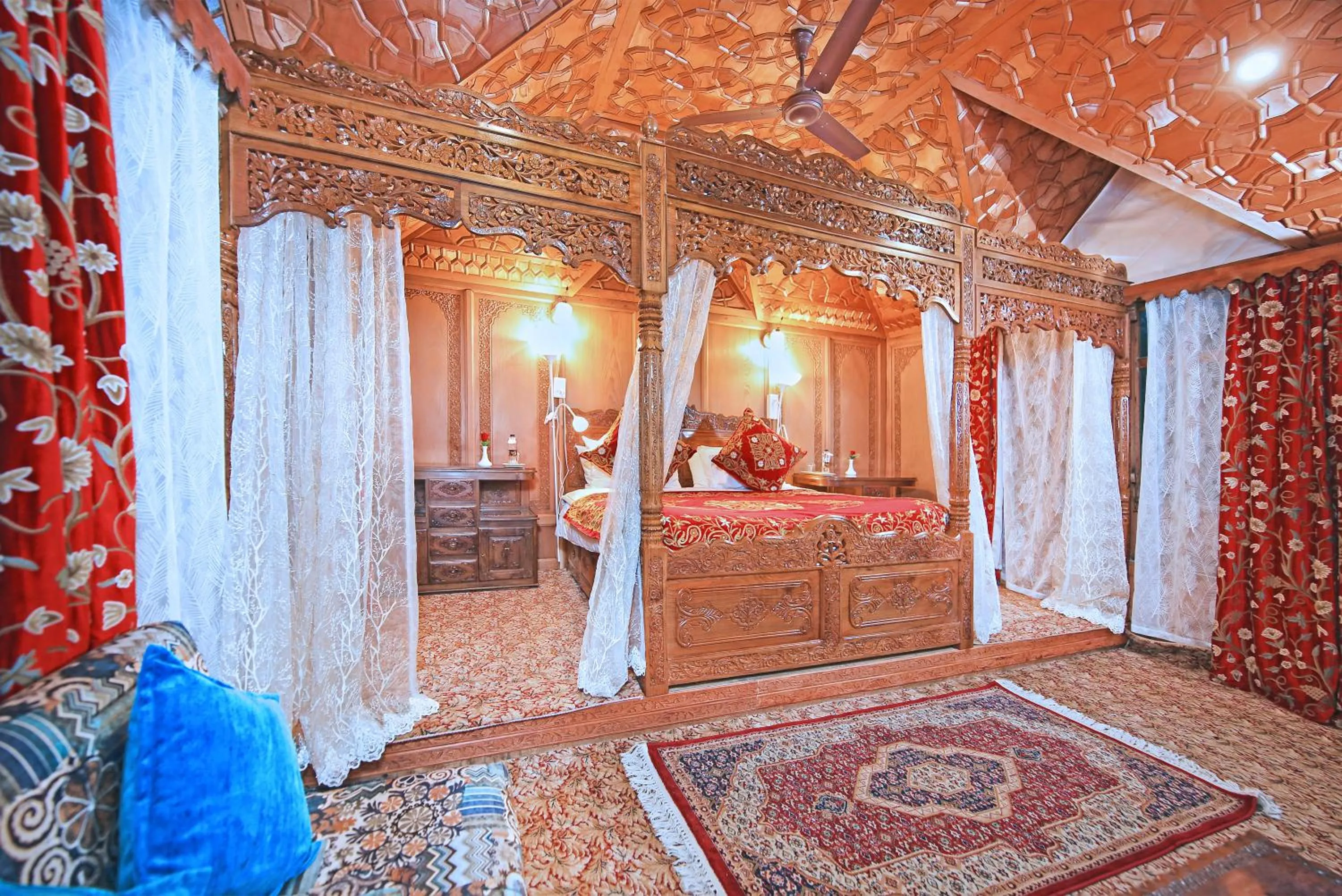 Bedroom, Bed in Kolu Group Of Houseboats