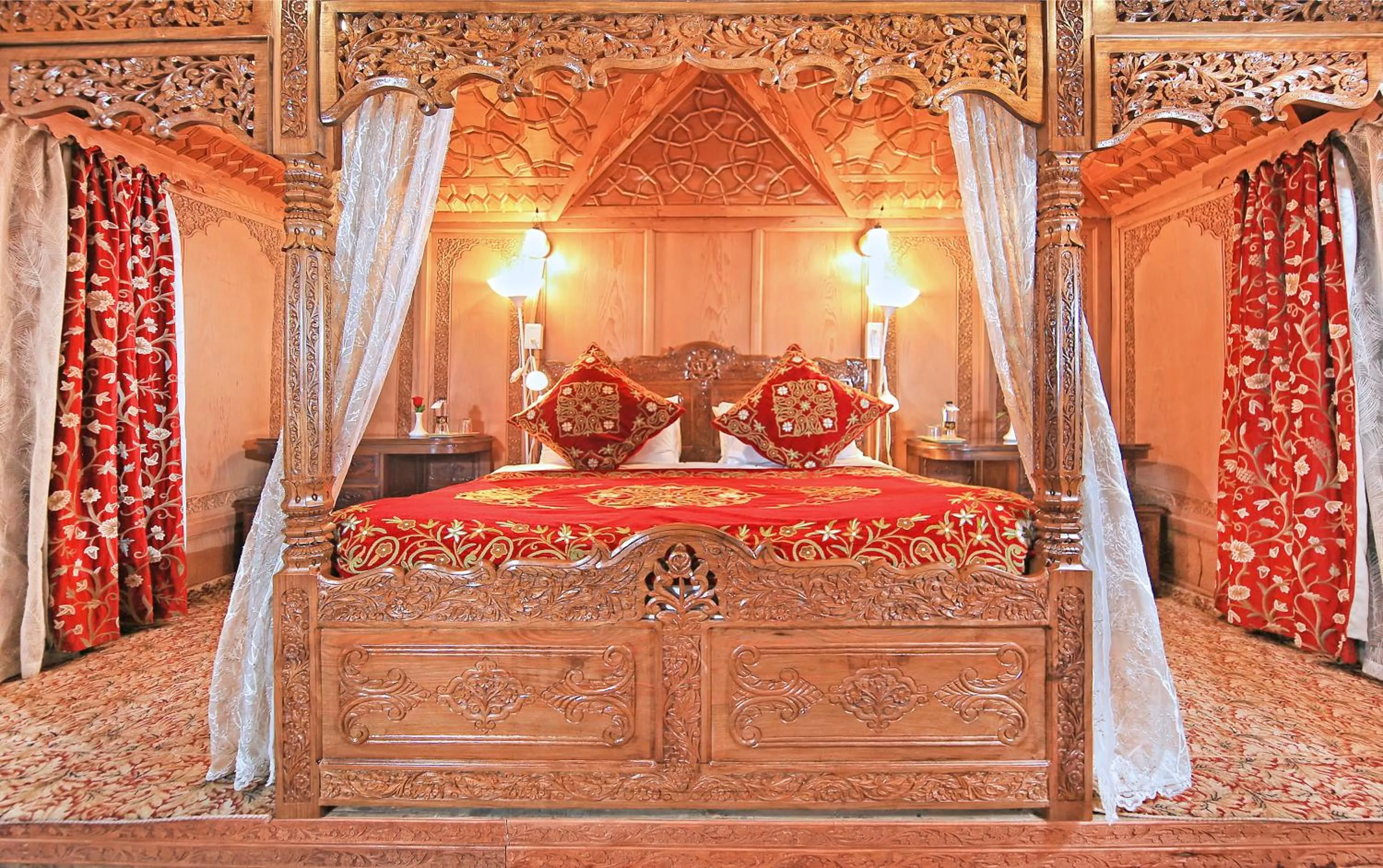 Bedroom, Bed in Kolu Group Of Houseboats