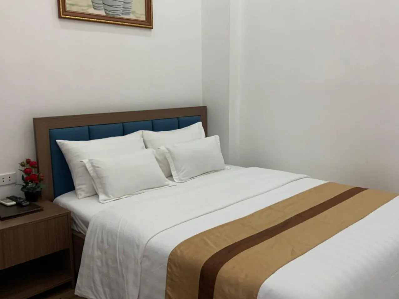 Bed in Duc Long Hotel