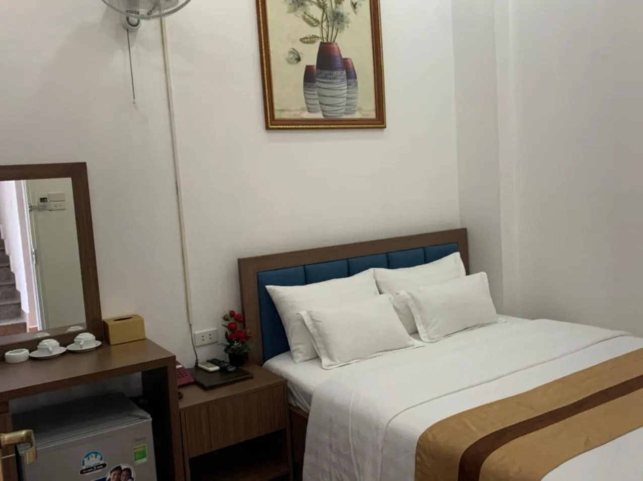 Seating area, Bed in Duc Long Hotel