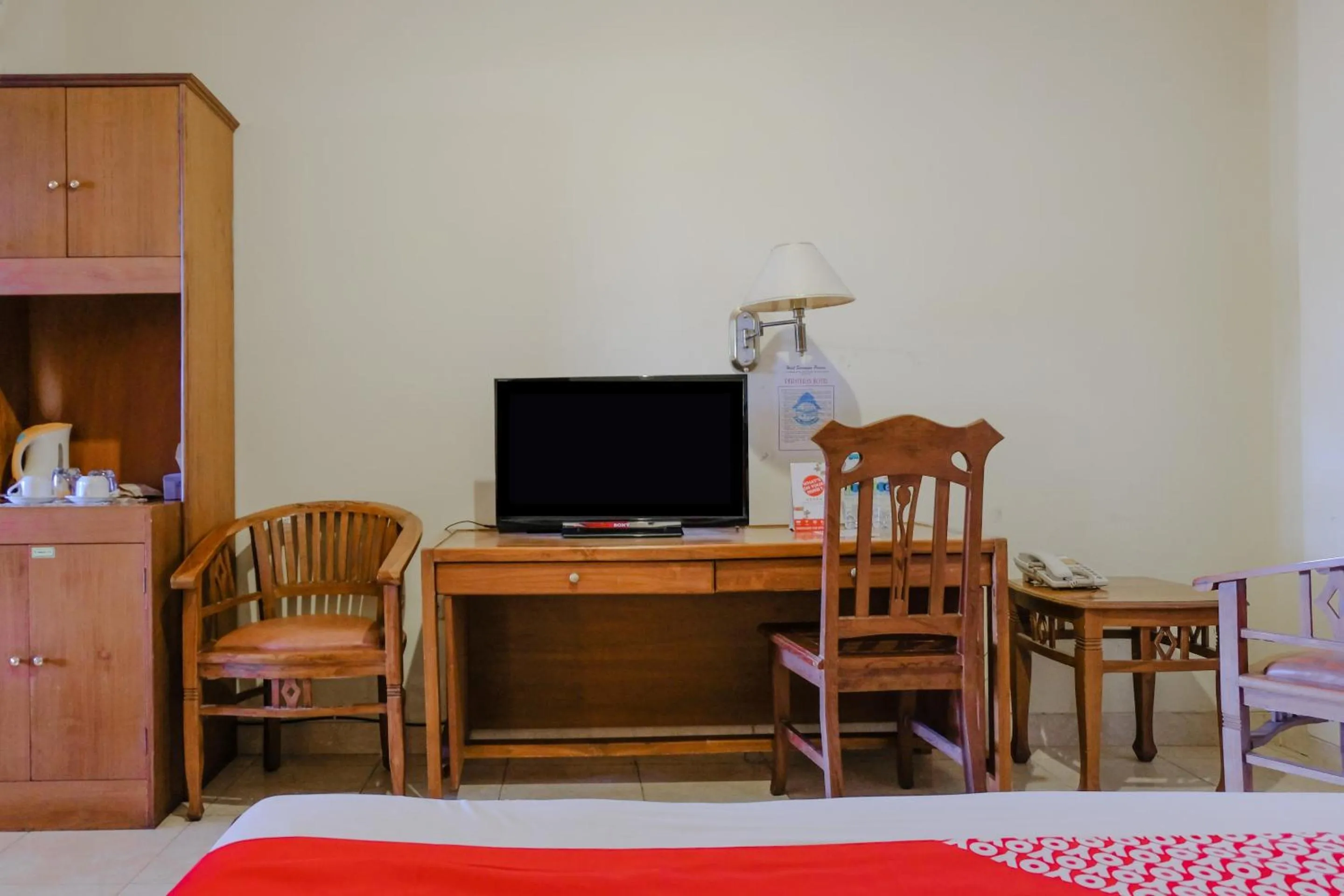 Bedroom in OYO 1803 Hotel Sarangan Permai