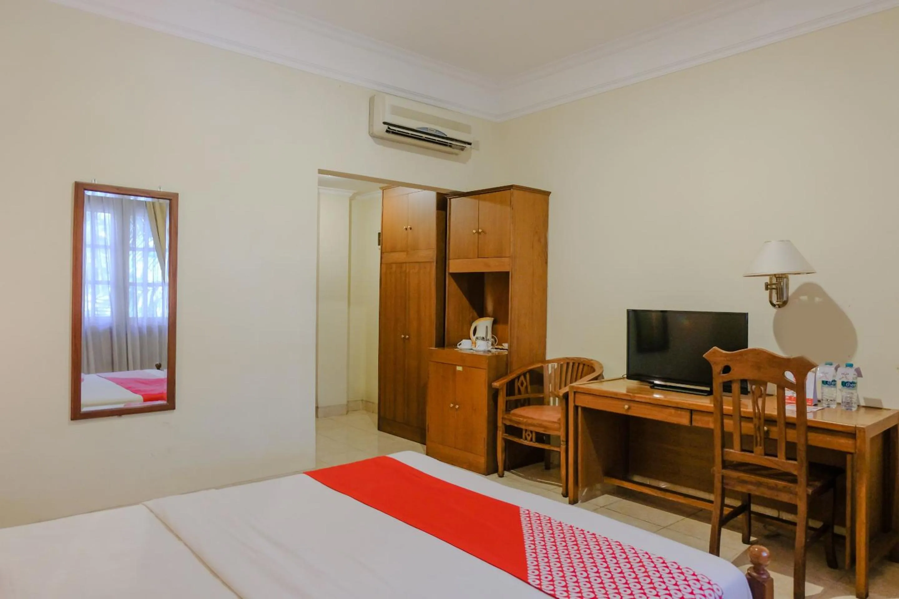 Bedroom in OYO 1803 Hotel Sarangan Permai