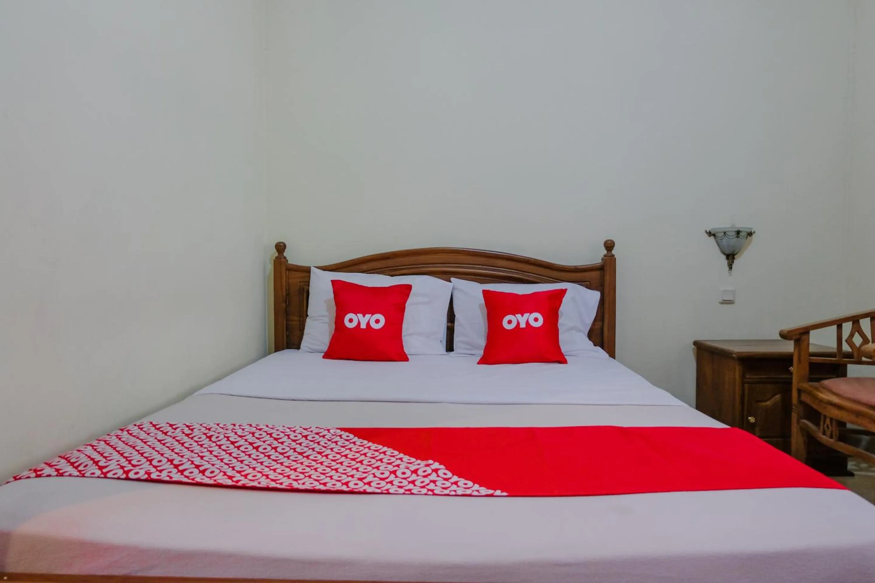 Bedroom in OYO 1803 Hotel Sarangan Permai