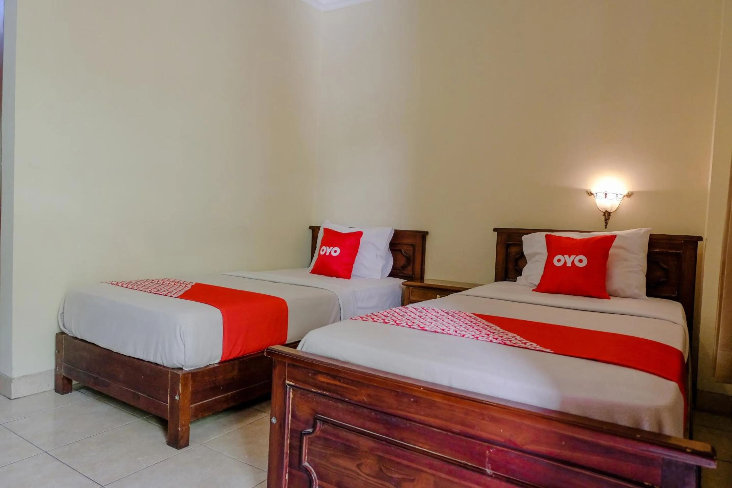 Bedroom in OYO 1803 Hotel Sarangan Permai