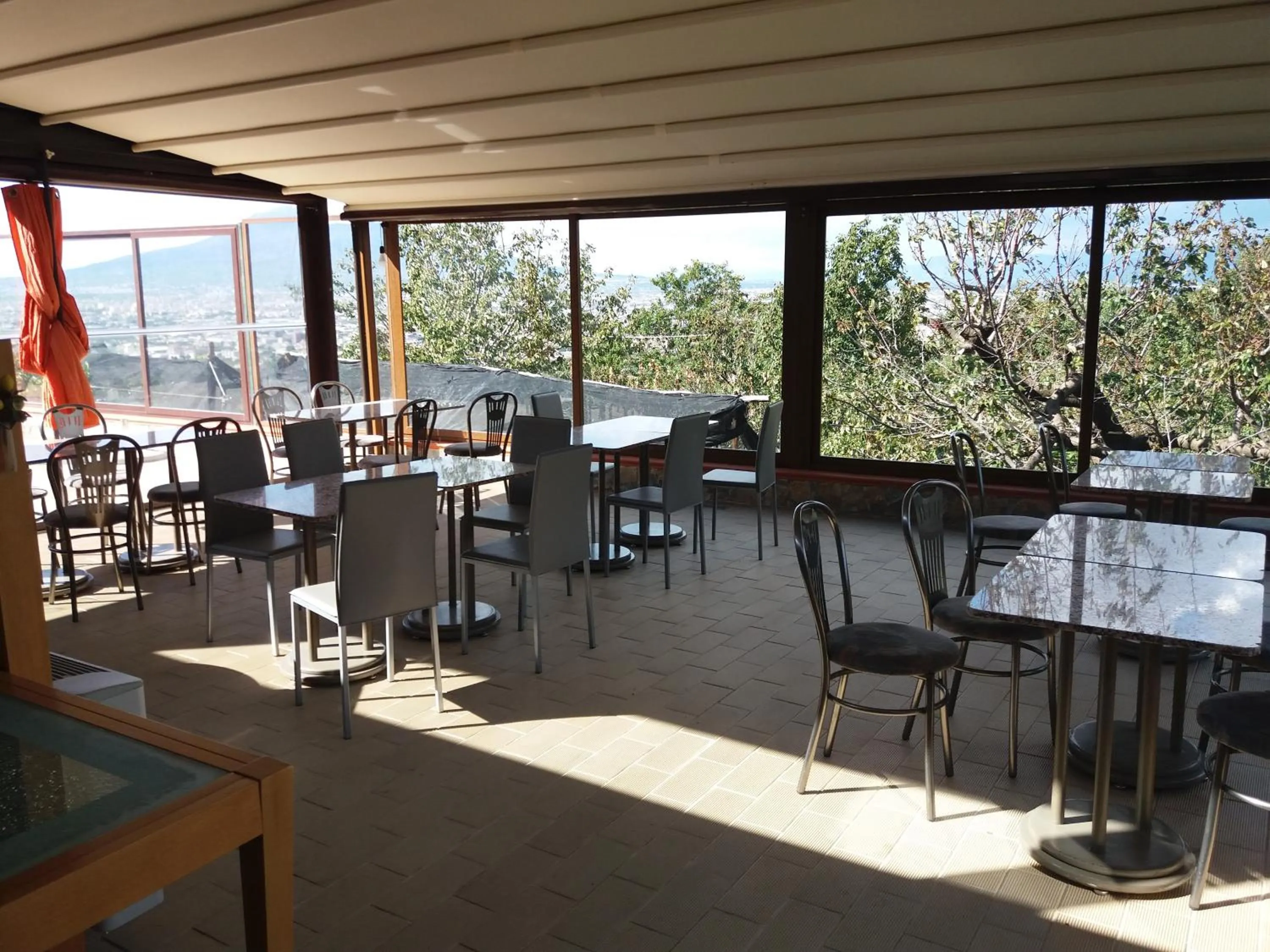 Property building in Villa Mola Bed And Breakfast