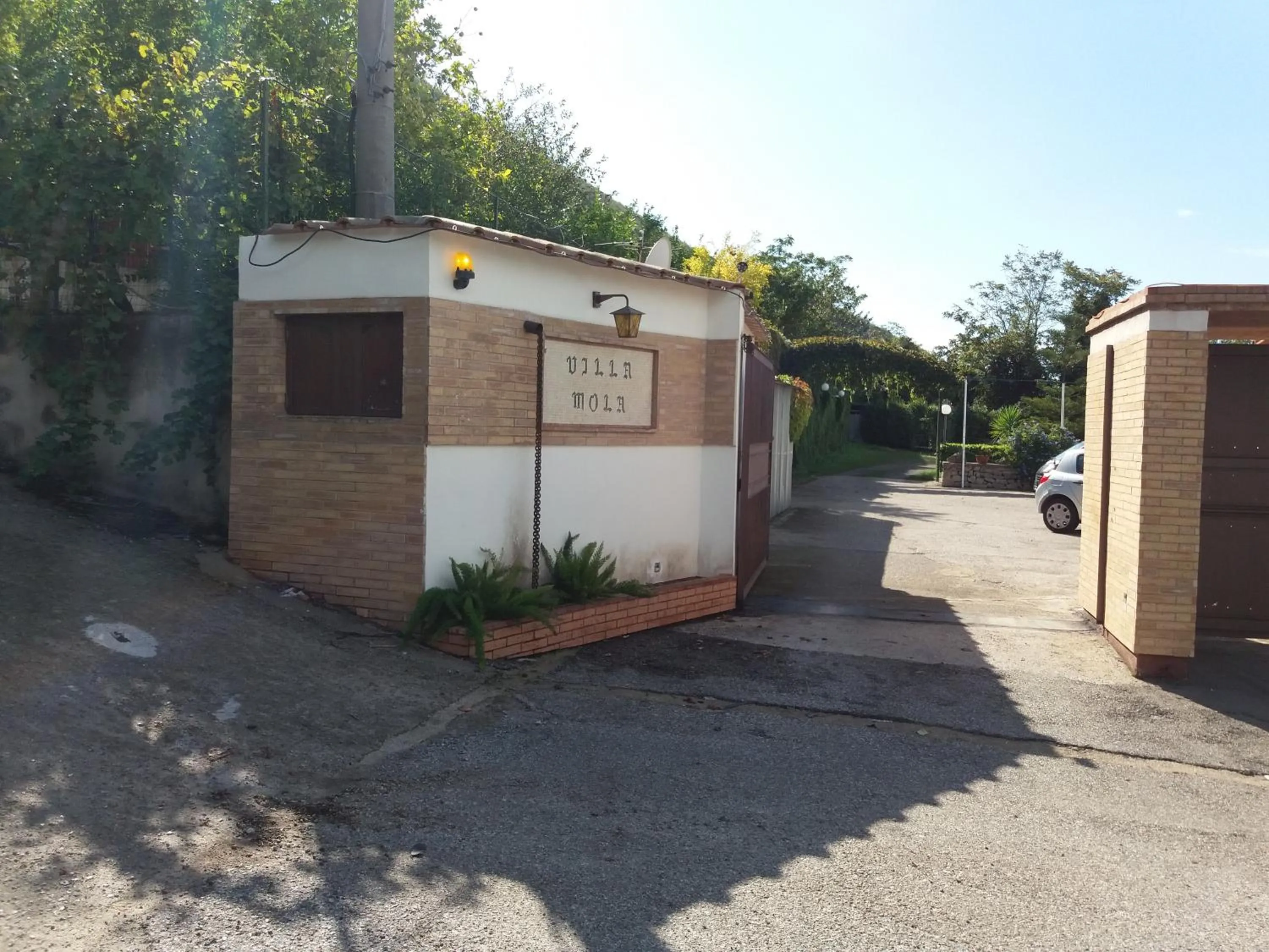 Villa Mola Bed And Breakfast