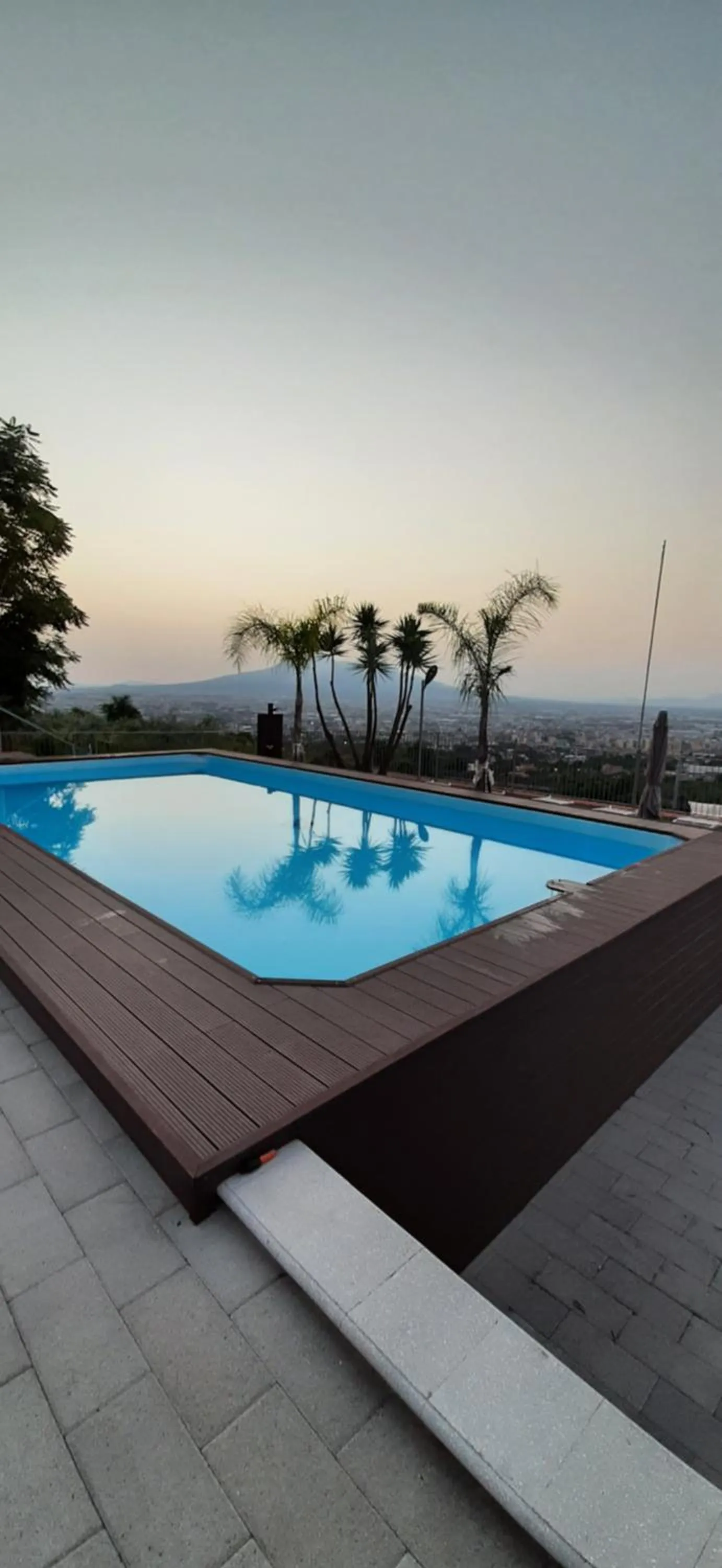 Swimming pool in Villa Mola Bed And Breakfast