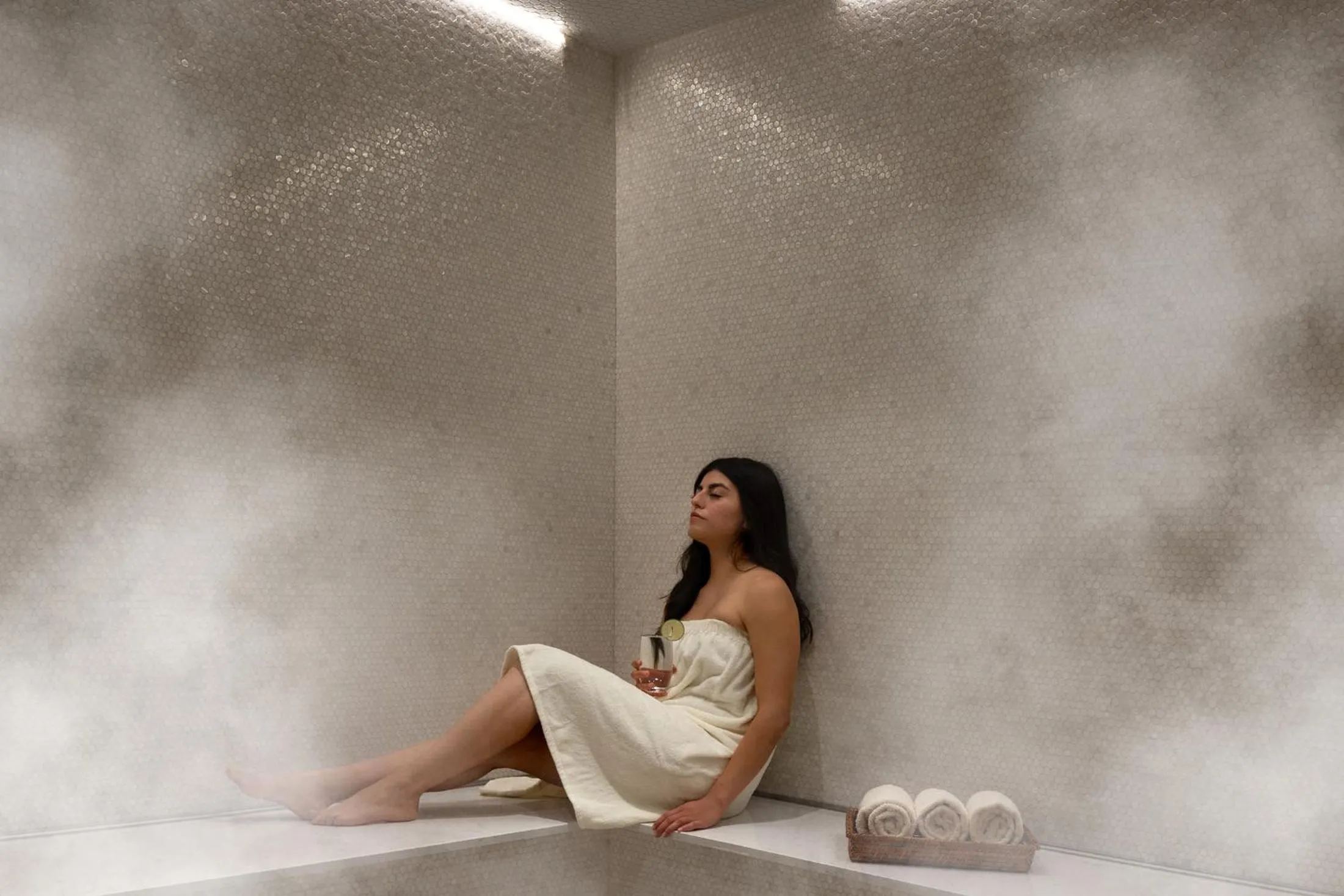 Sauna in Warwick Melrose Hotel