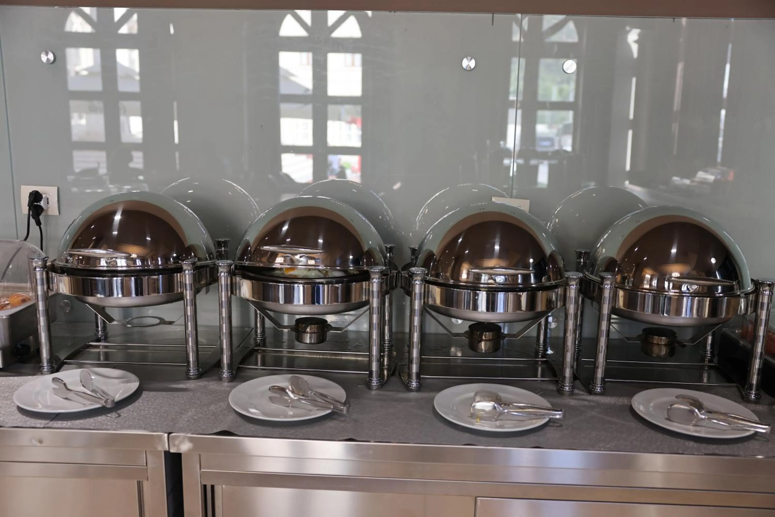 Buffet breakfast in Hotel Colombo