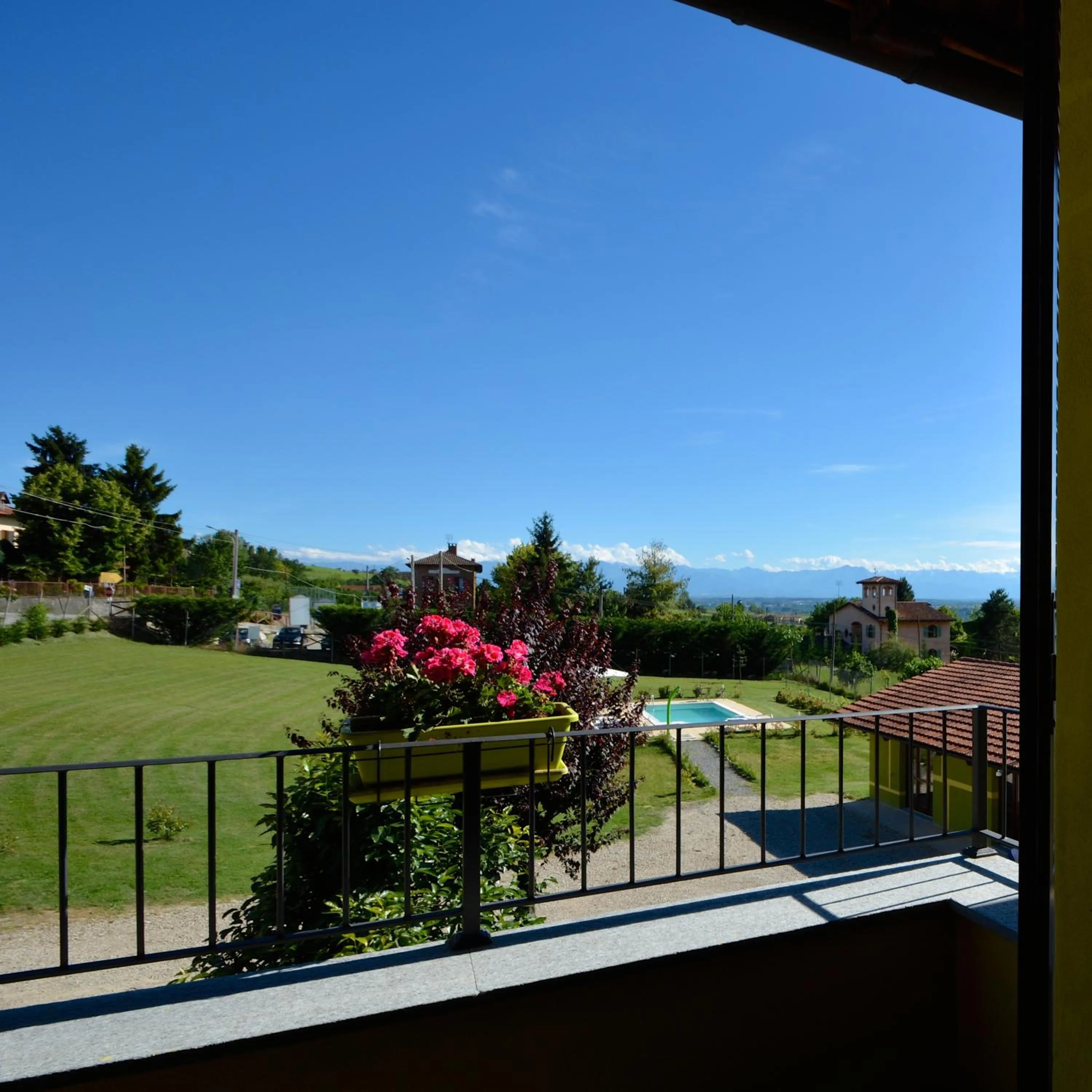 Day in The Green Guest House