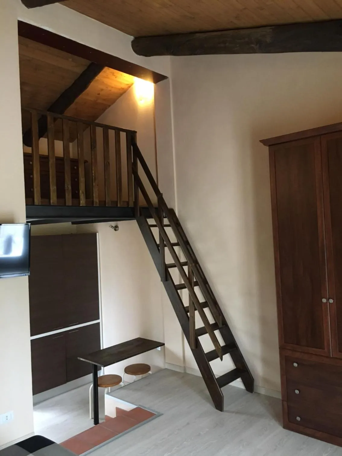 Decorative detail in The Green Guest House