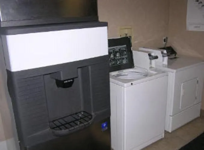 Kitchen or kitchenette in Aderi Hotel Near Casino