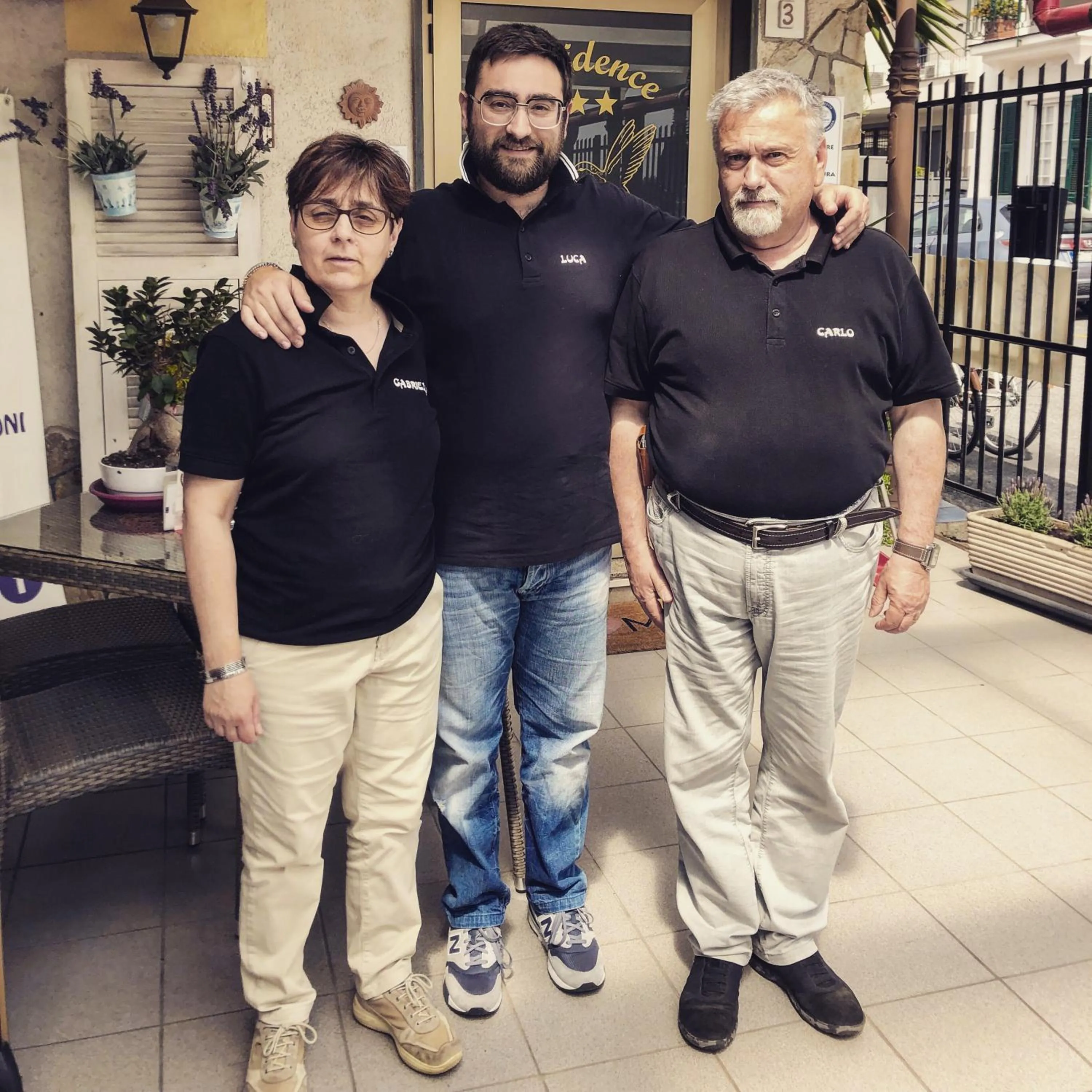 Staff in Residence Colibrì Family & Bike