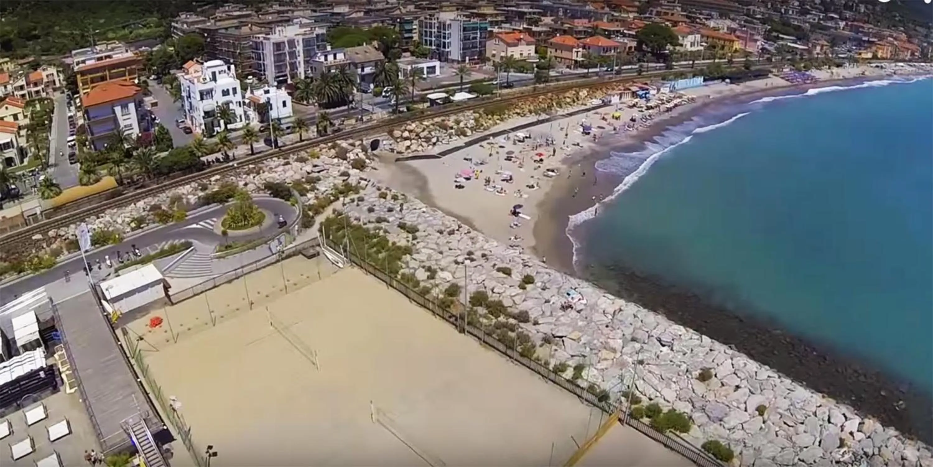 Property building in Residence Colibrì Family & Bike