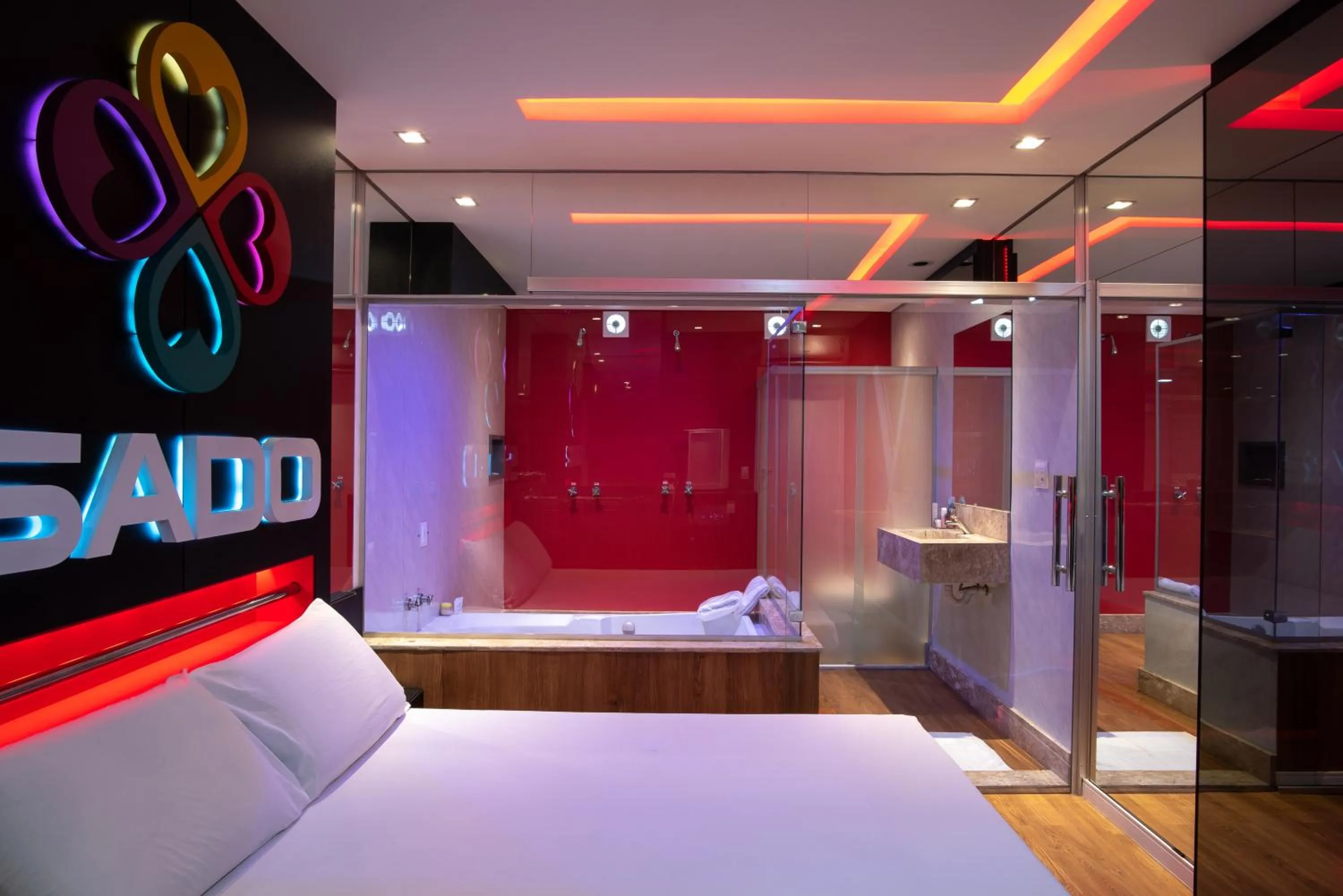 Shower, Bed in Motel Fantasy 1