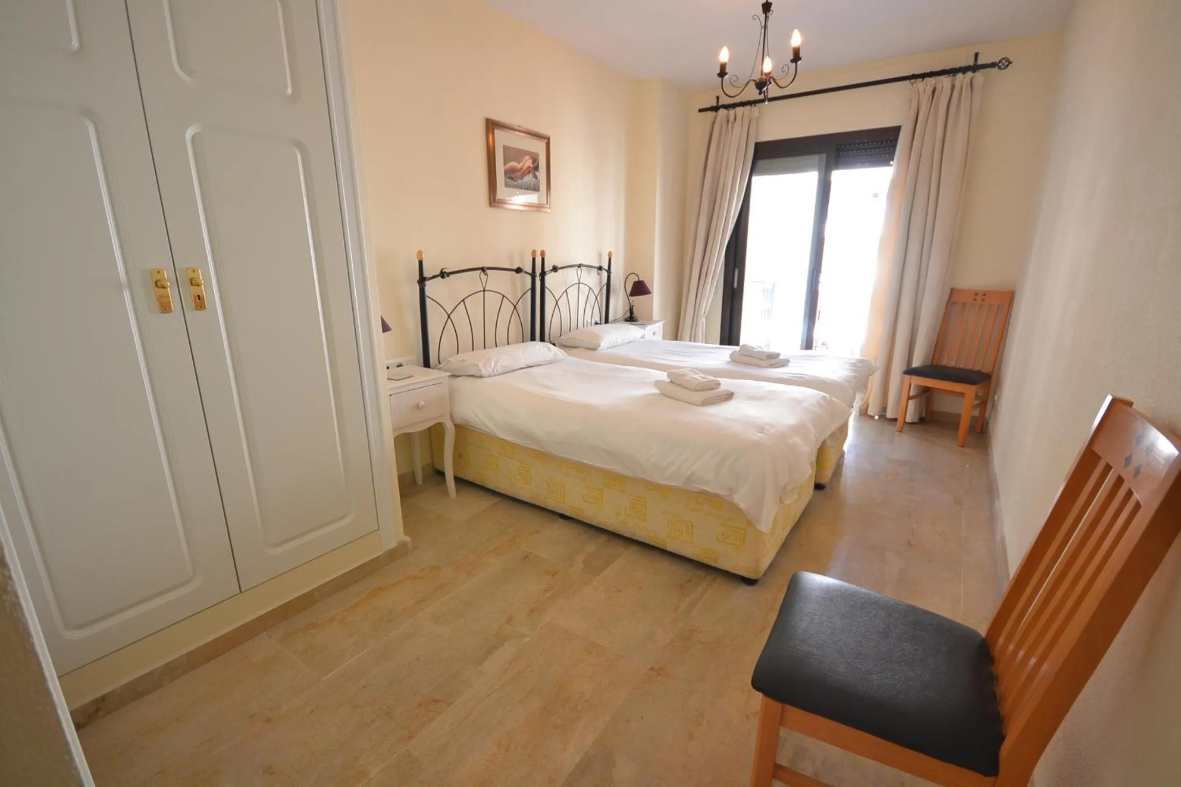 Other, Bed in marina real 425
