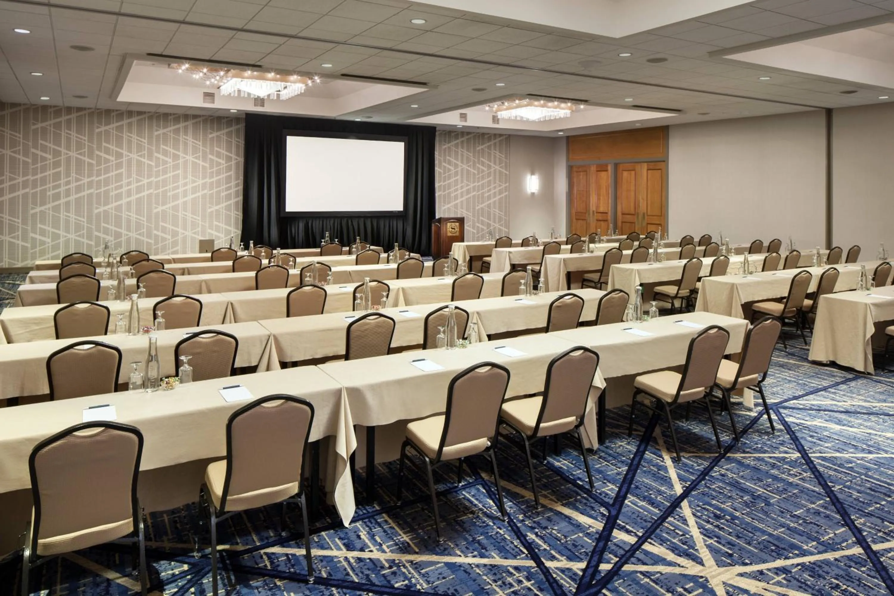 Meeting/conference room in Sheraton Grand Seattle