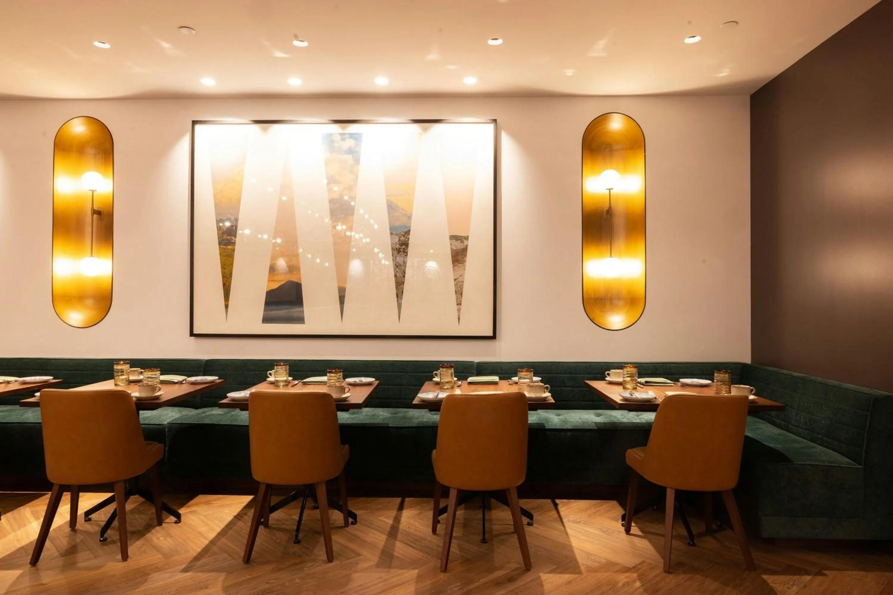 Restaurant/places to eat in Sheraton Grand Seattle